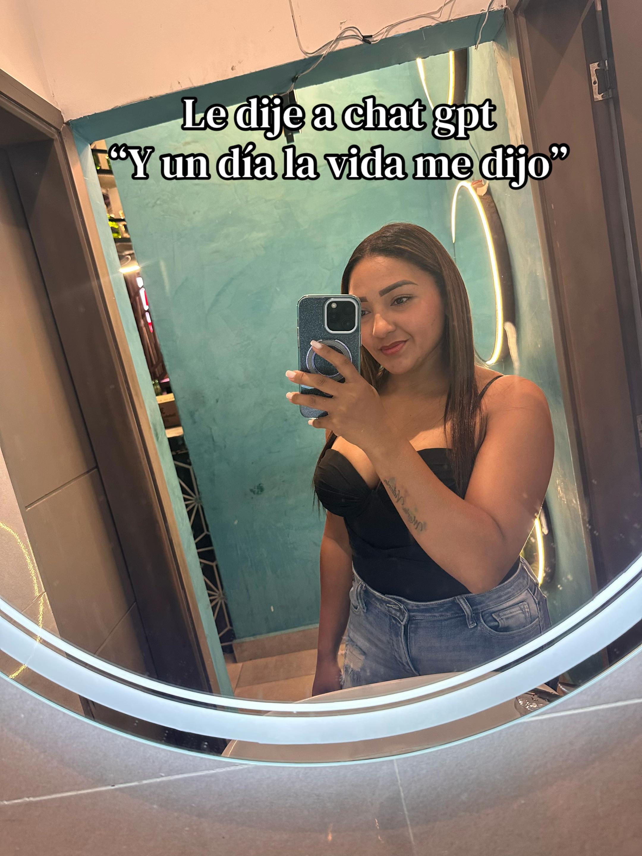 @vicky🦋🧸❤️