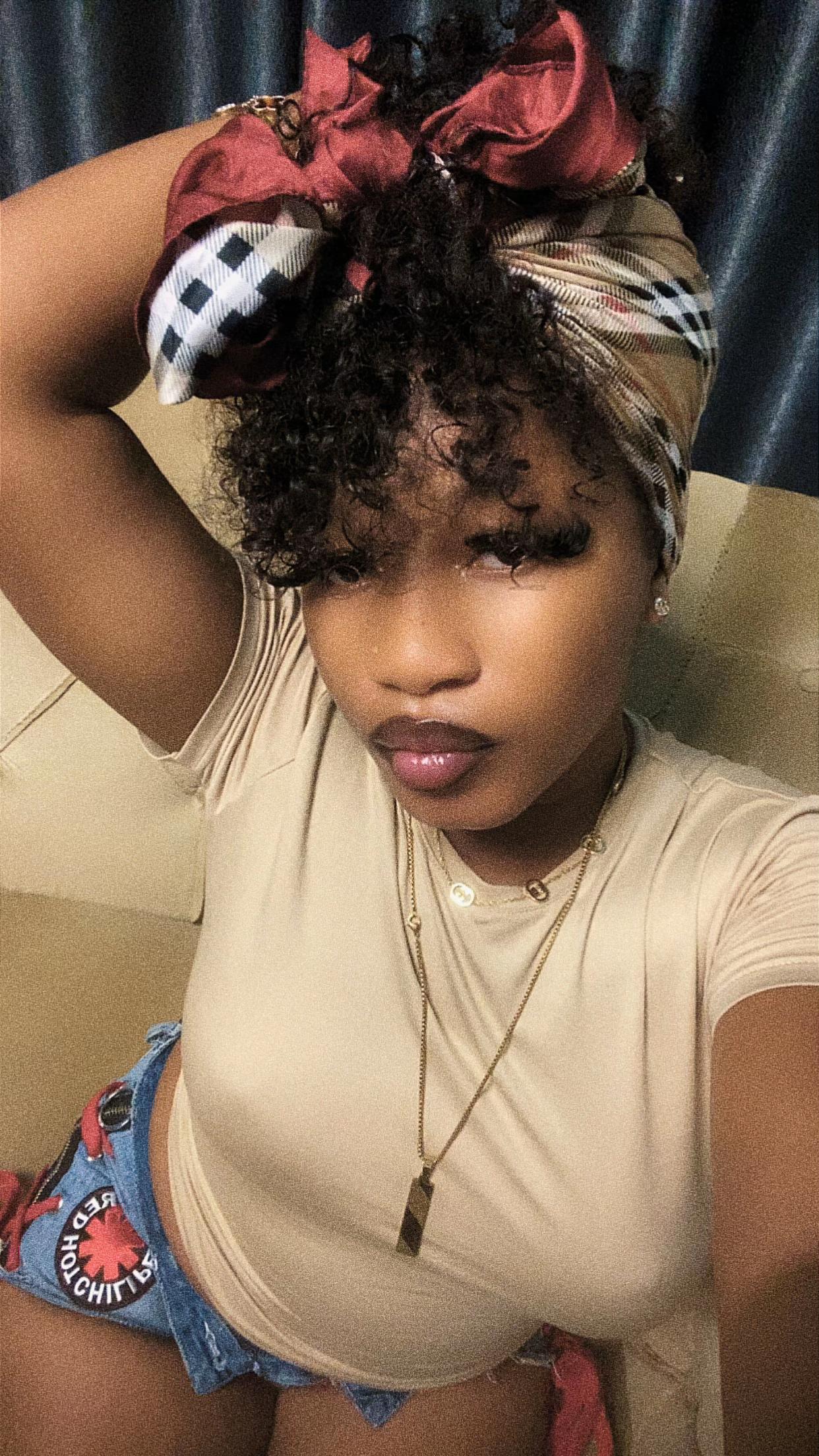 @Sexy cherry 🍒
