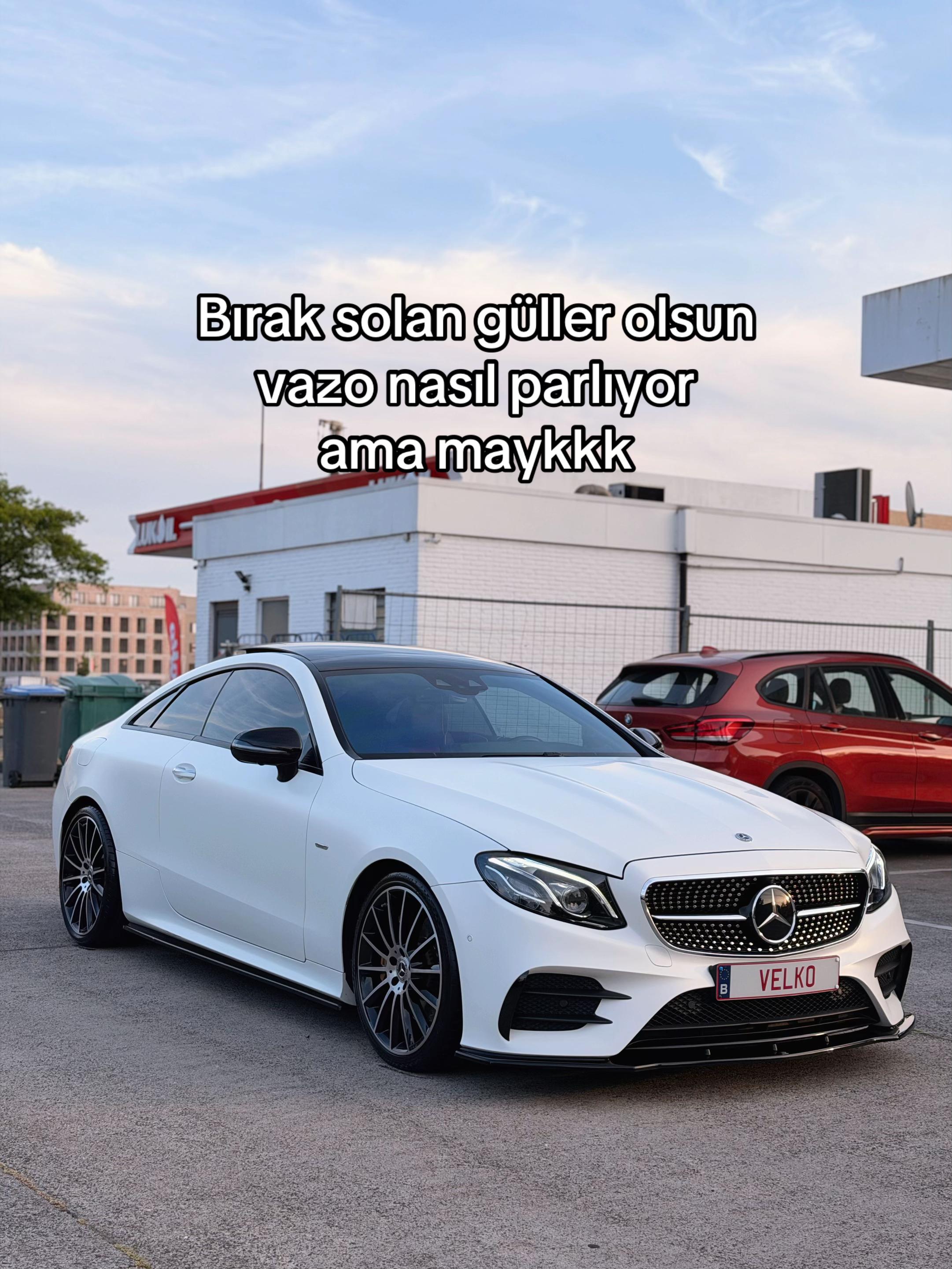 @_velko__