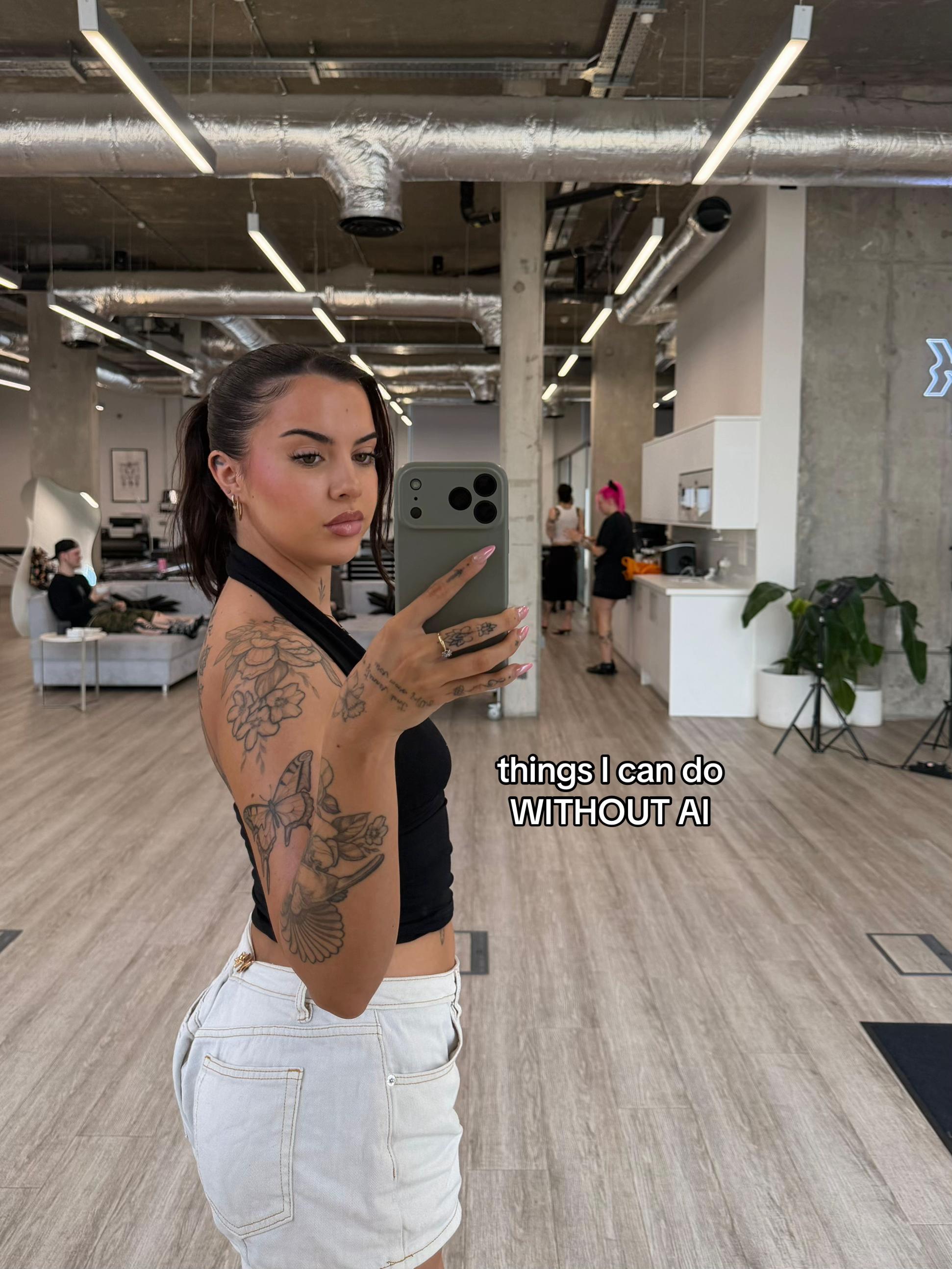 @Harmonie Tattoo
