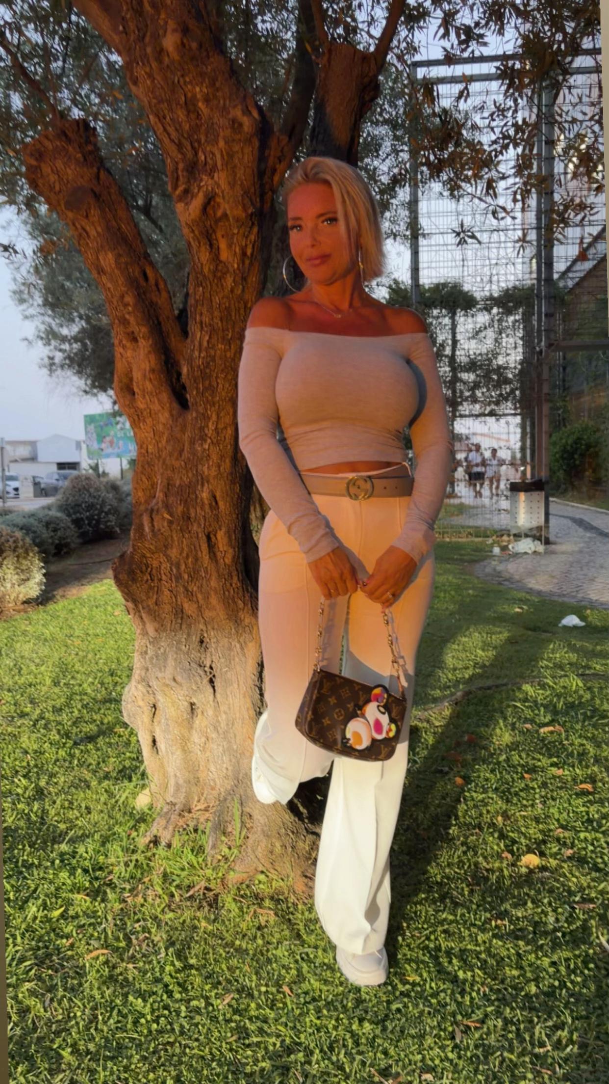 @Alexandra Eleganza