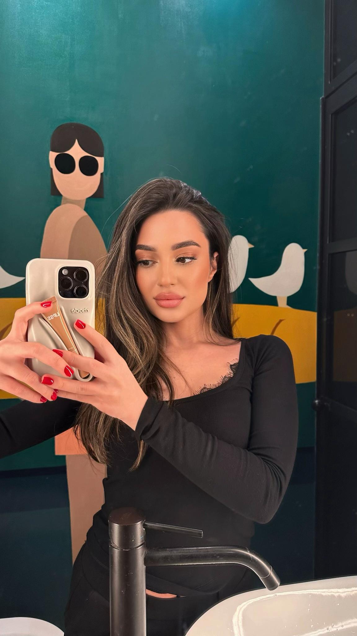 @aytesha