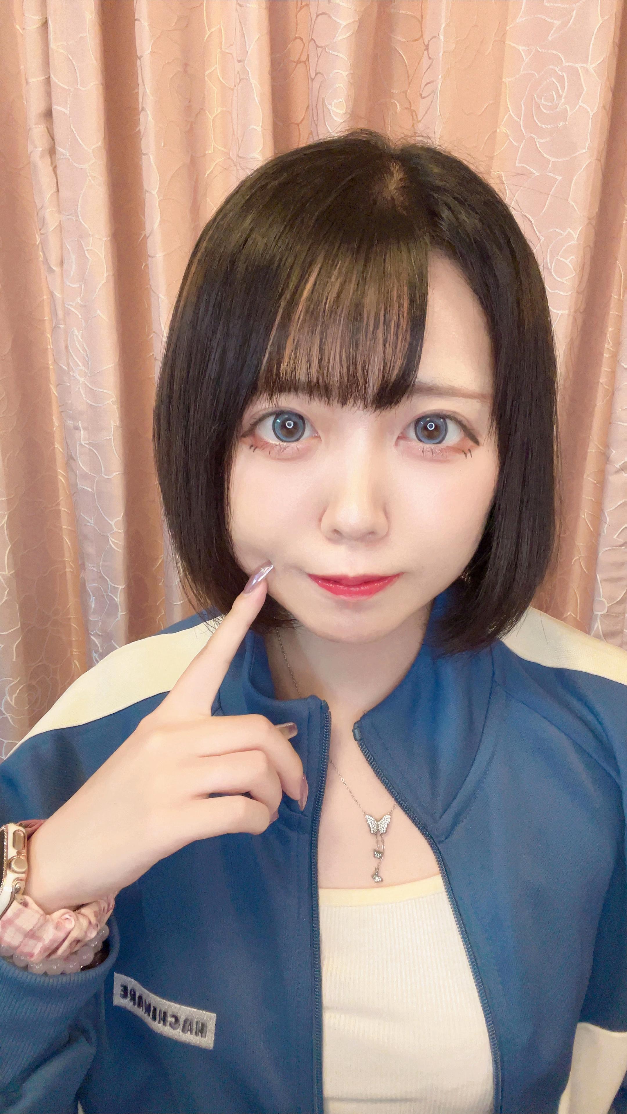 @やどん