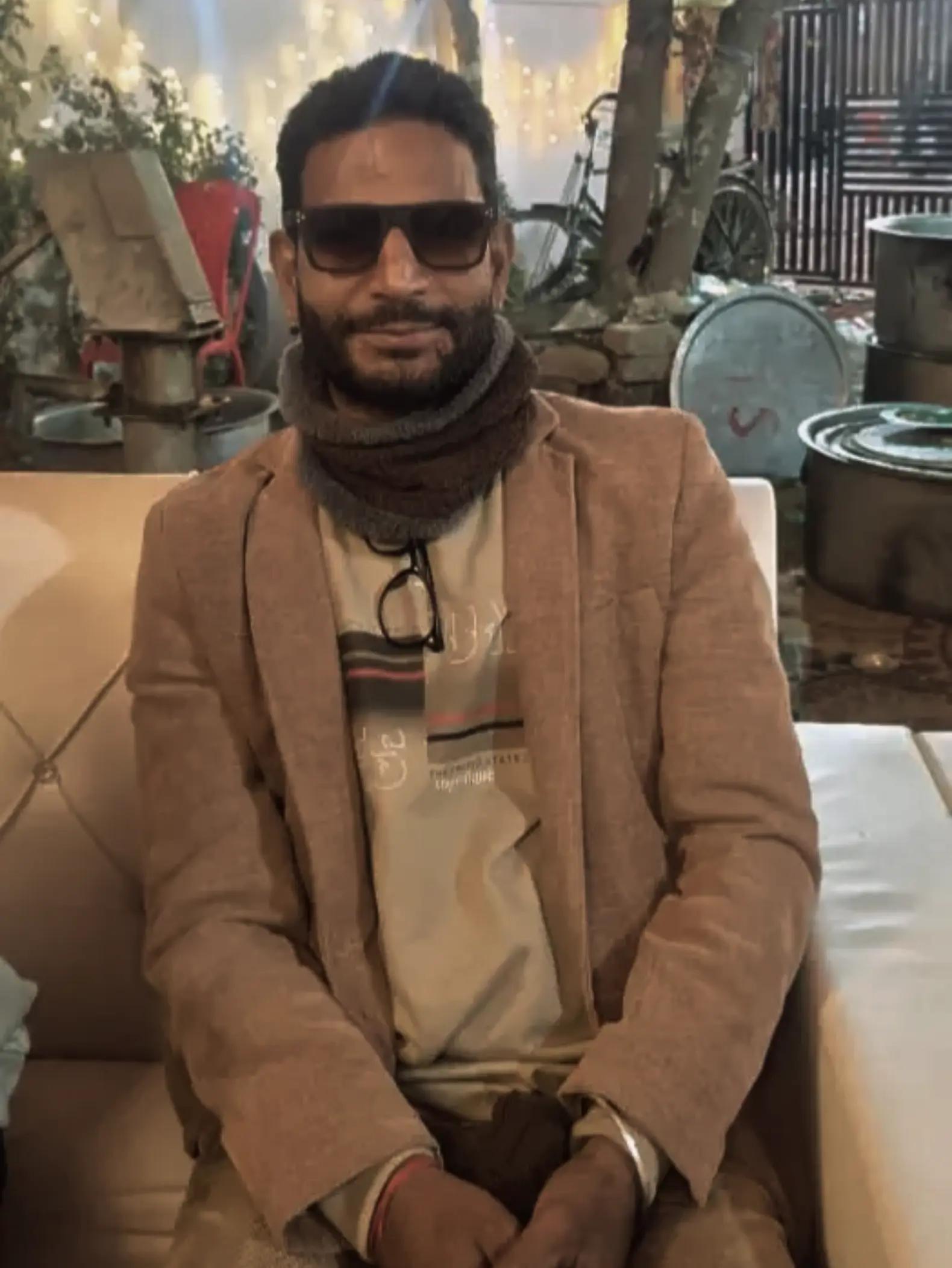 @Yadav🚩Sarkar🔥💥