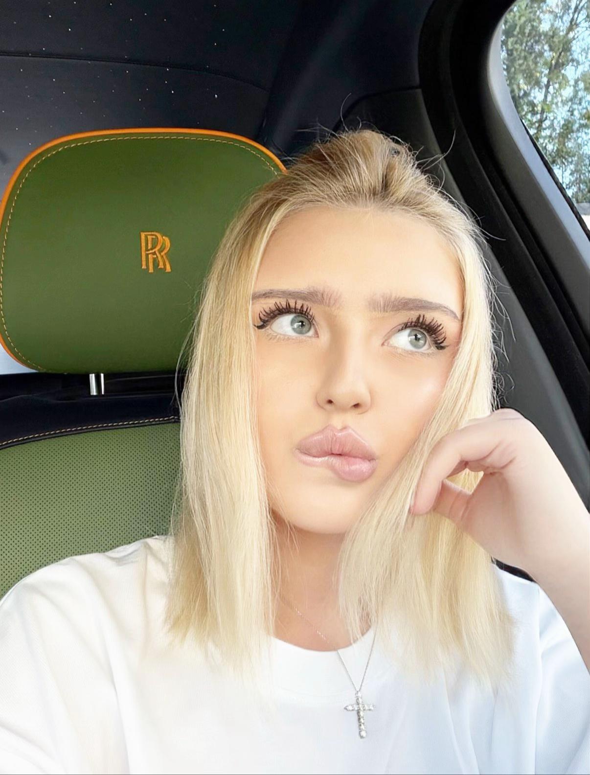 @🍧мелани🍡