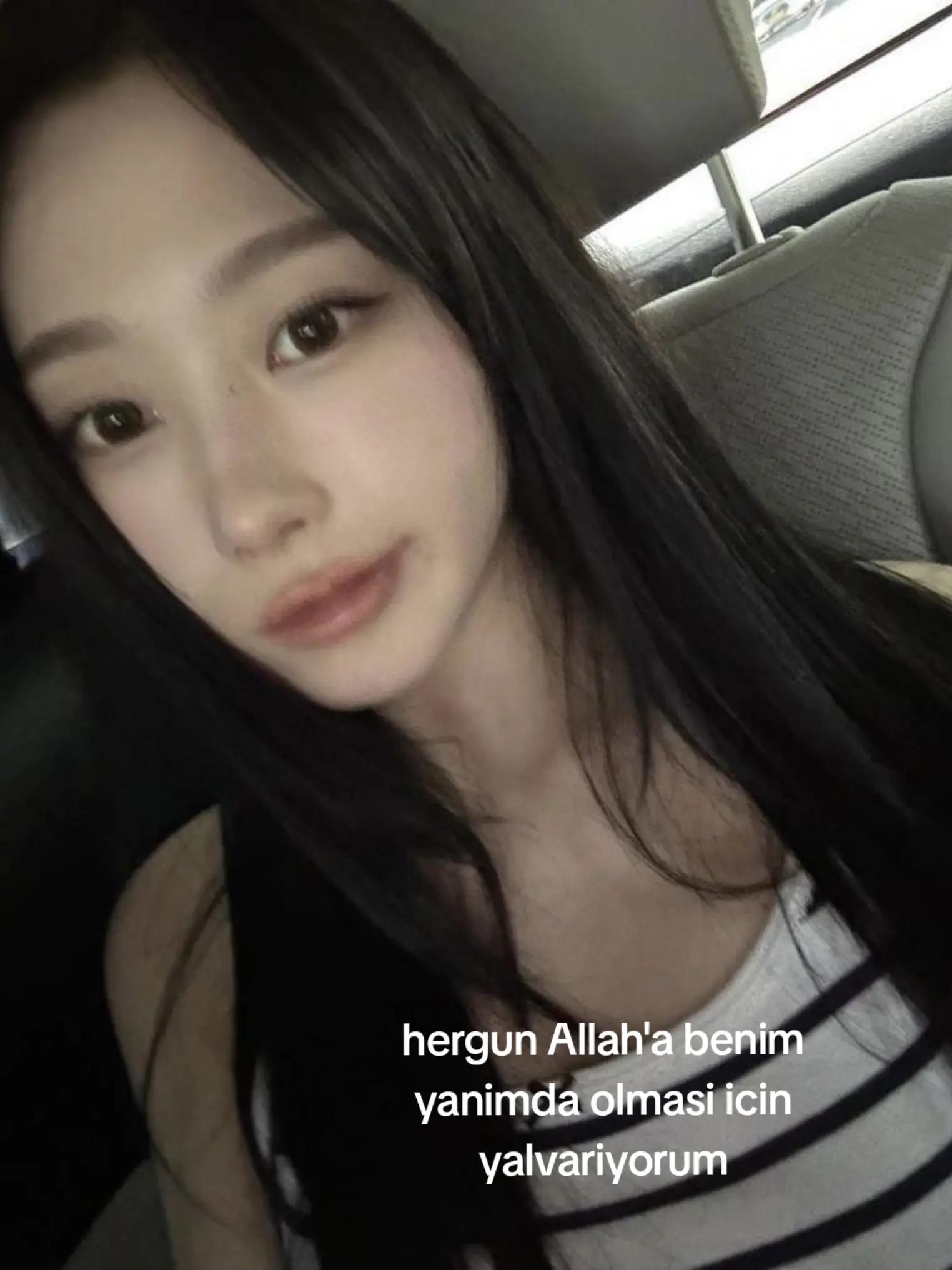 @༒