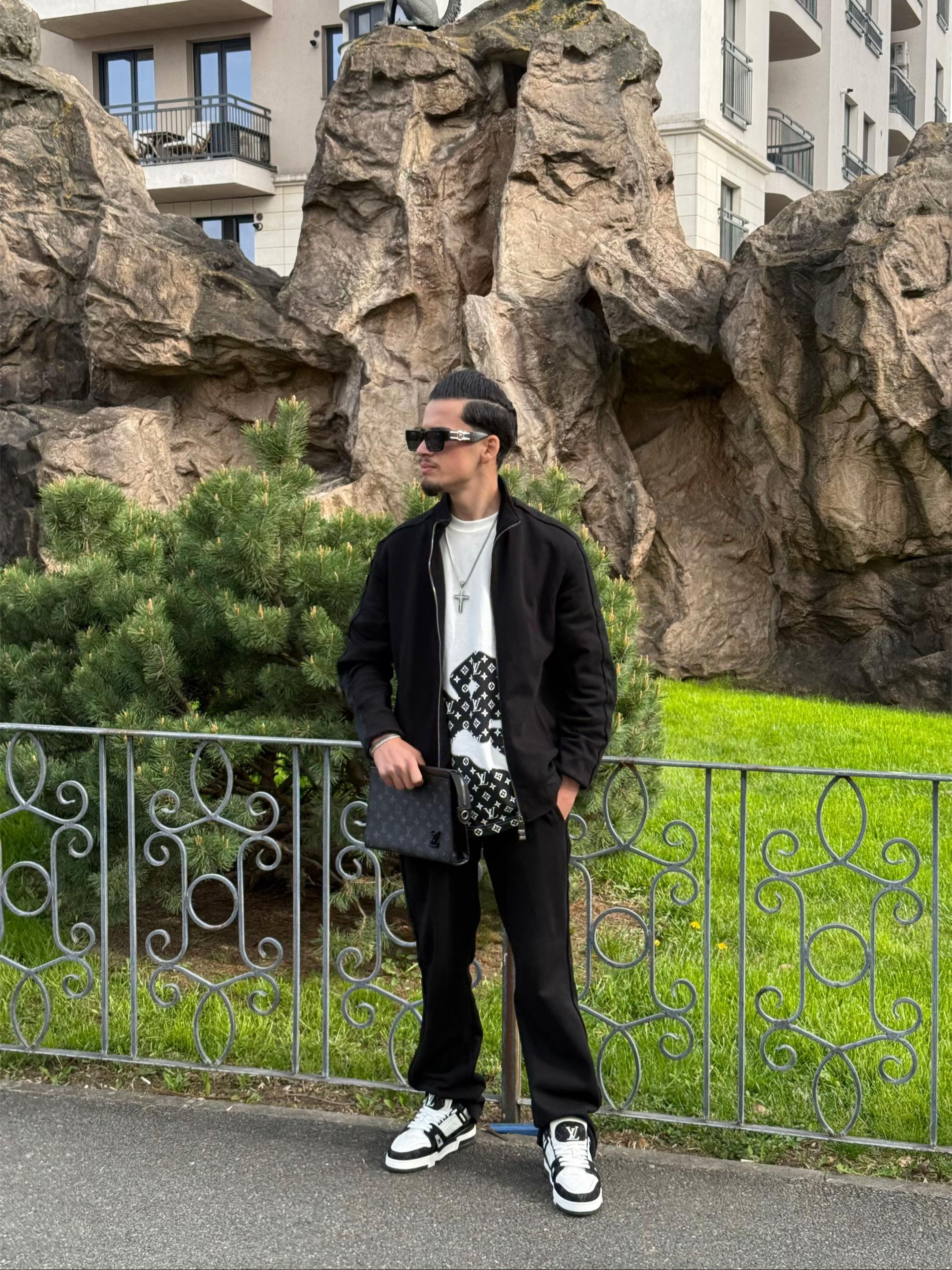 @𝐋𝐕𝐒.𝟕𝟕𝟕&clubs;️