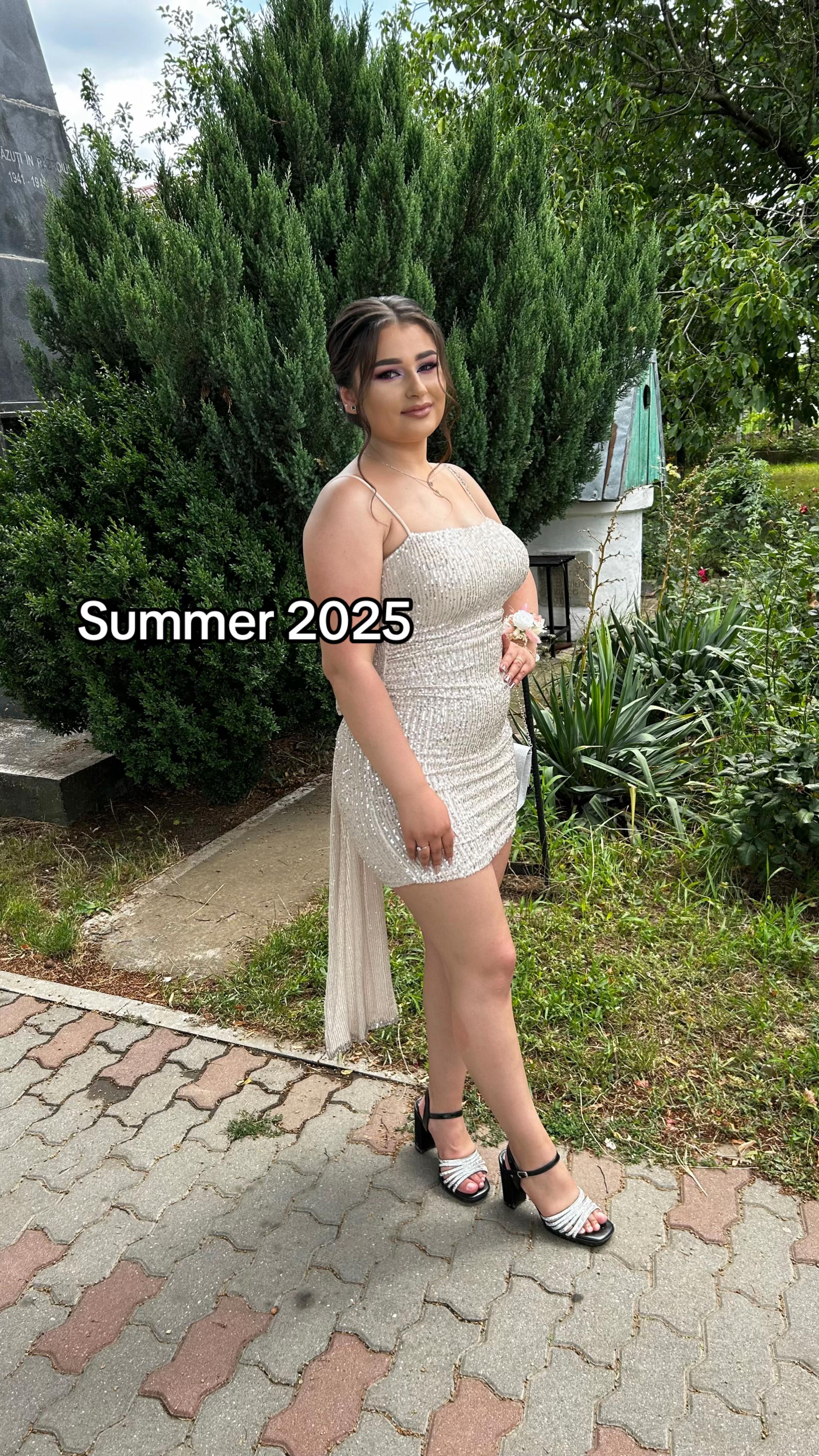 @Elena Bianca Budeanu