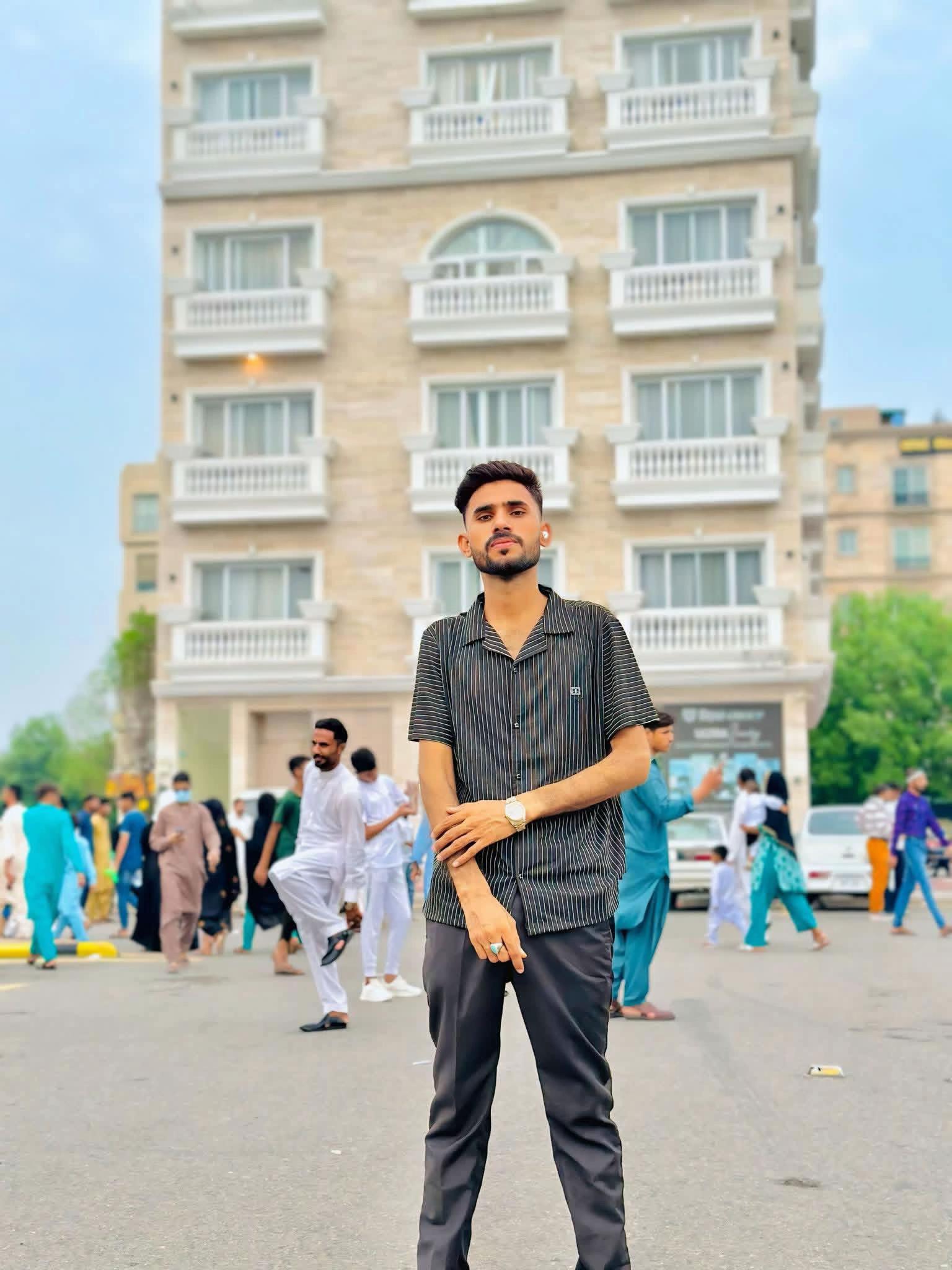 @m.aqeel221