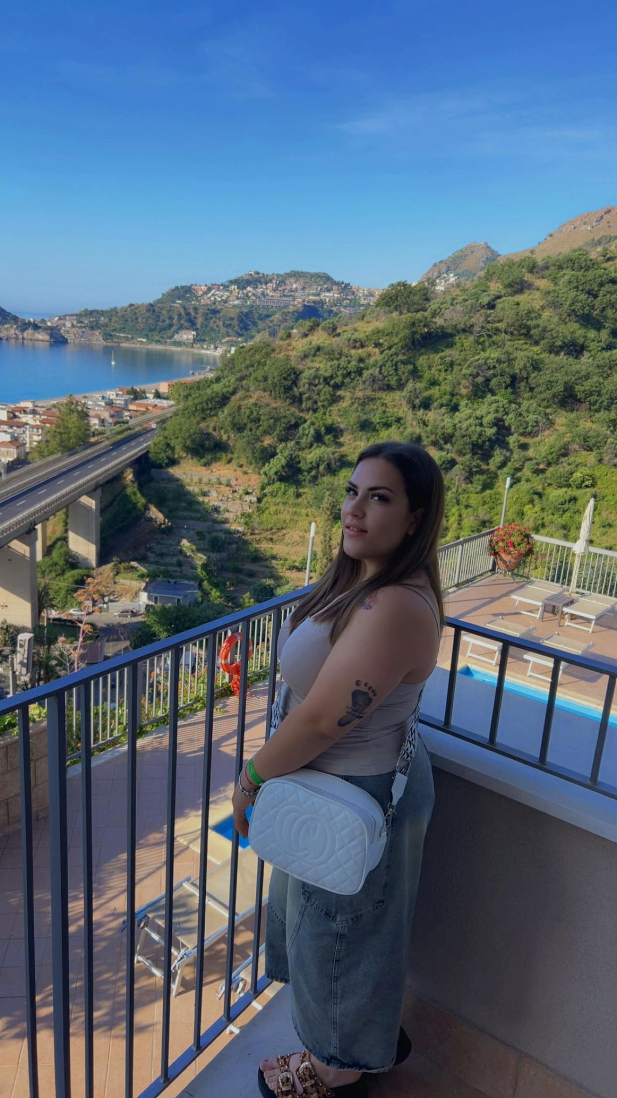 @Marika 🤯