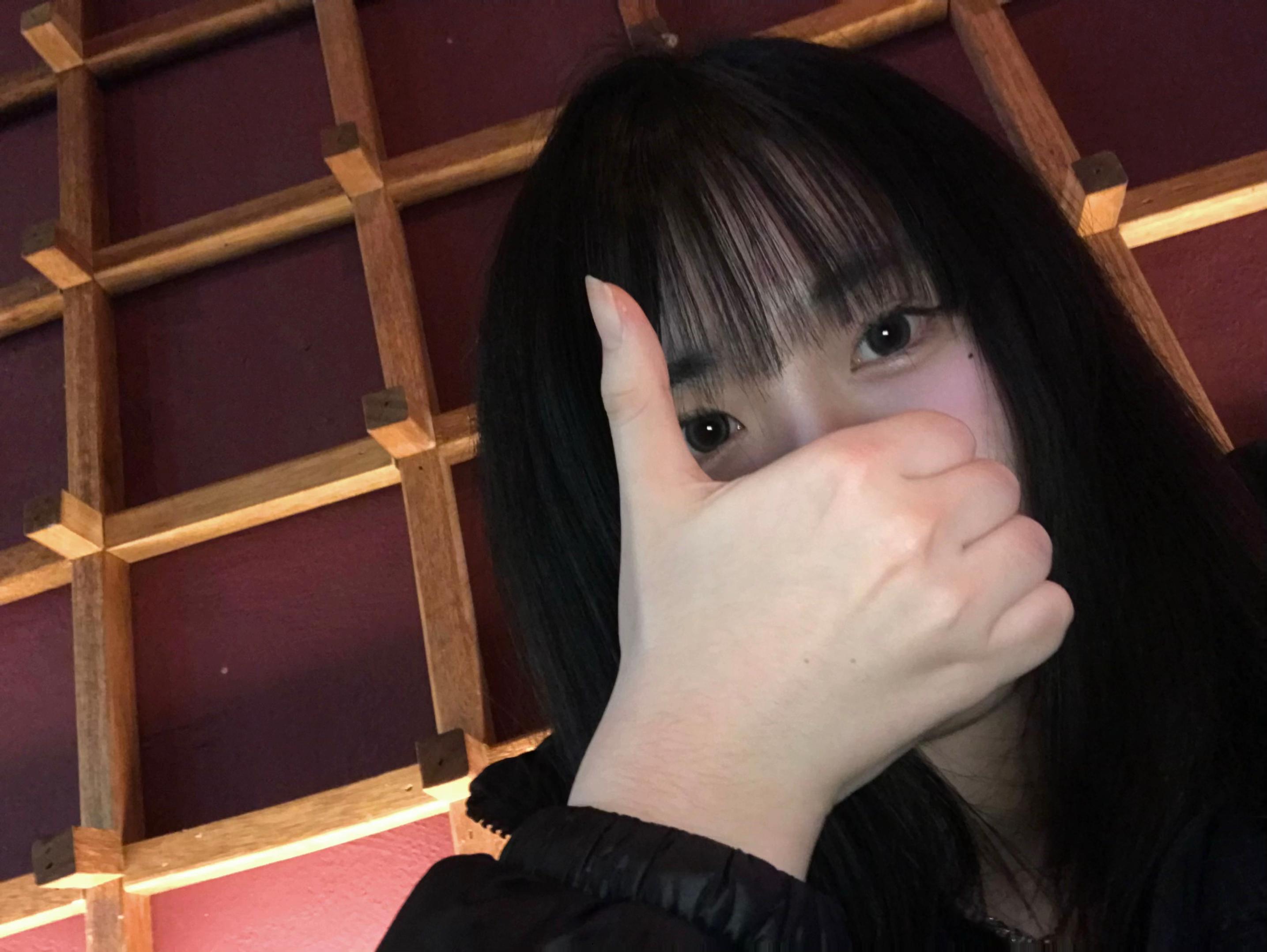@냐