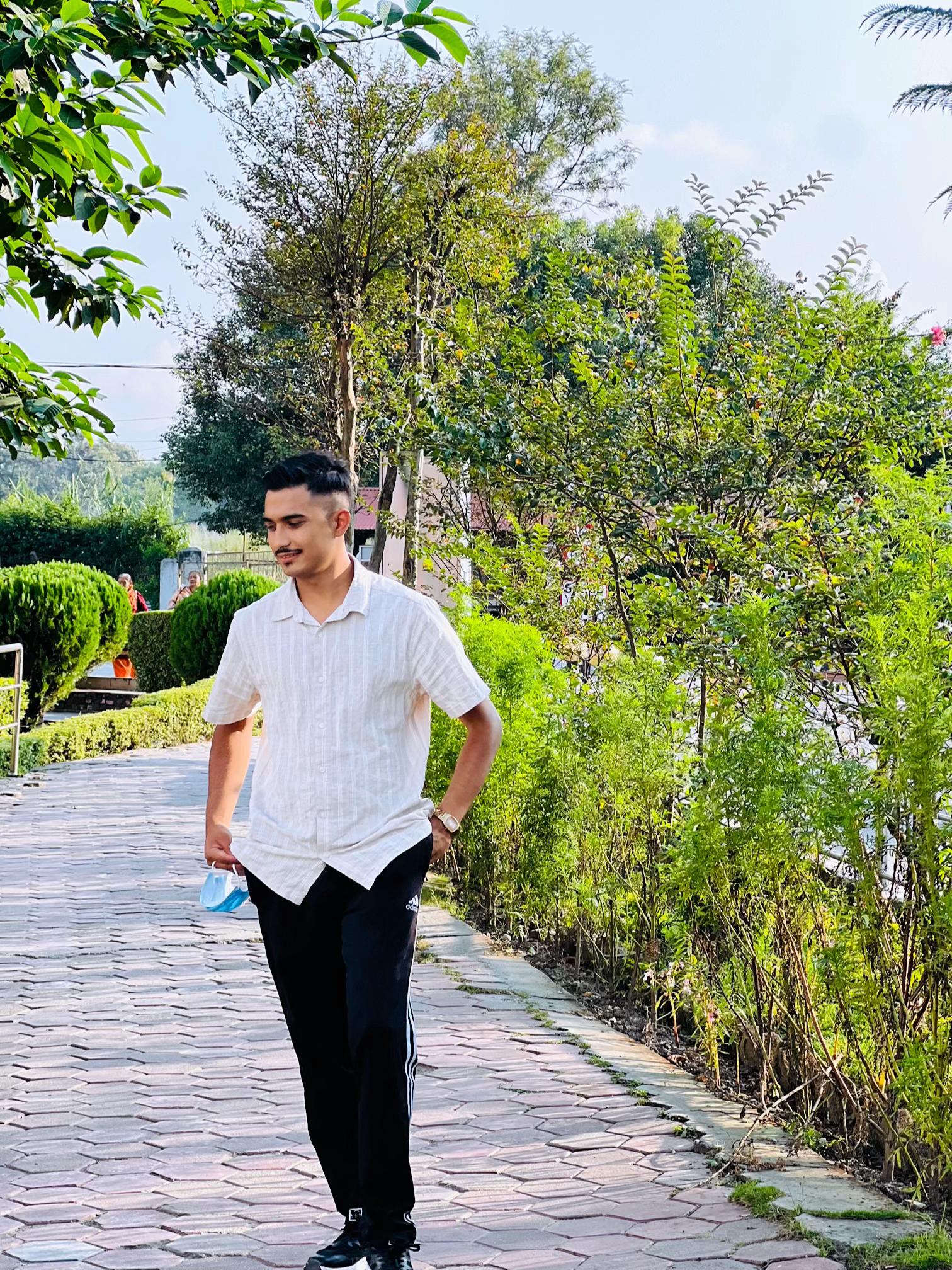 @🇯🇵ओखलढुंगे निराजन🇳🇵❤️
