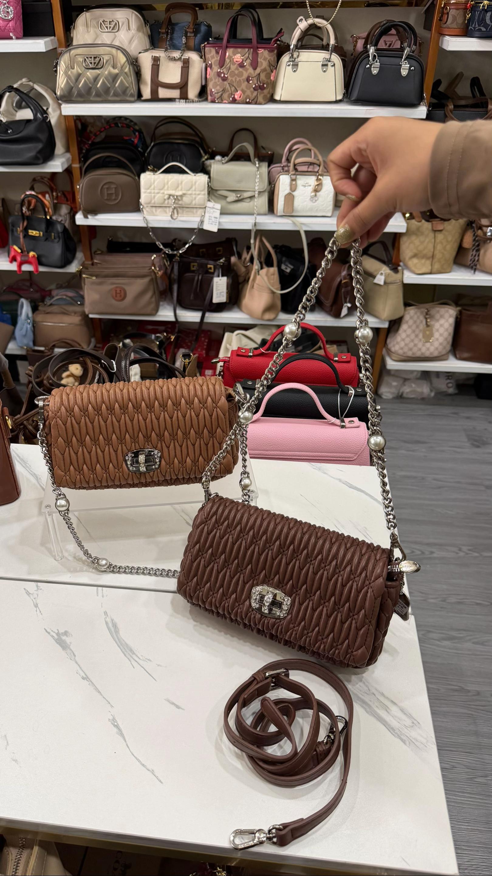 @Sn Bags