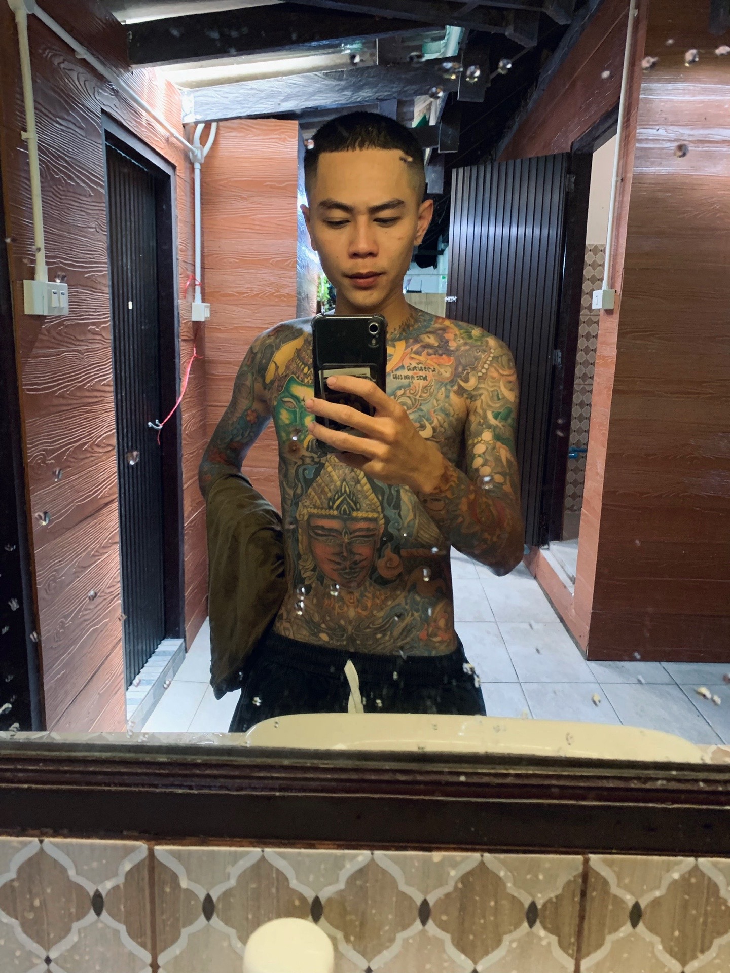 @สุดหล่อ ท่าฉาง