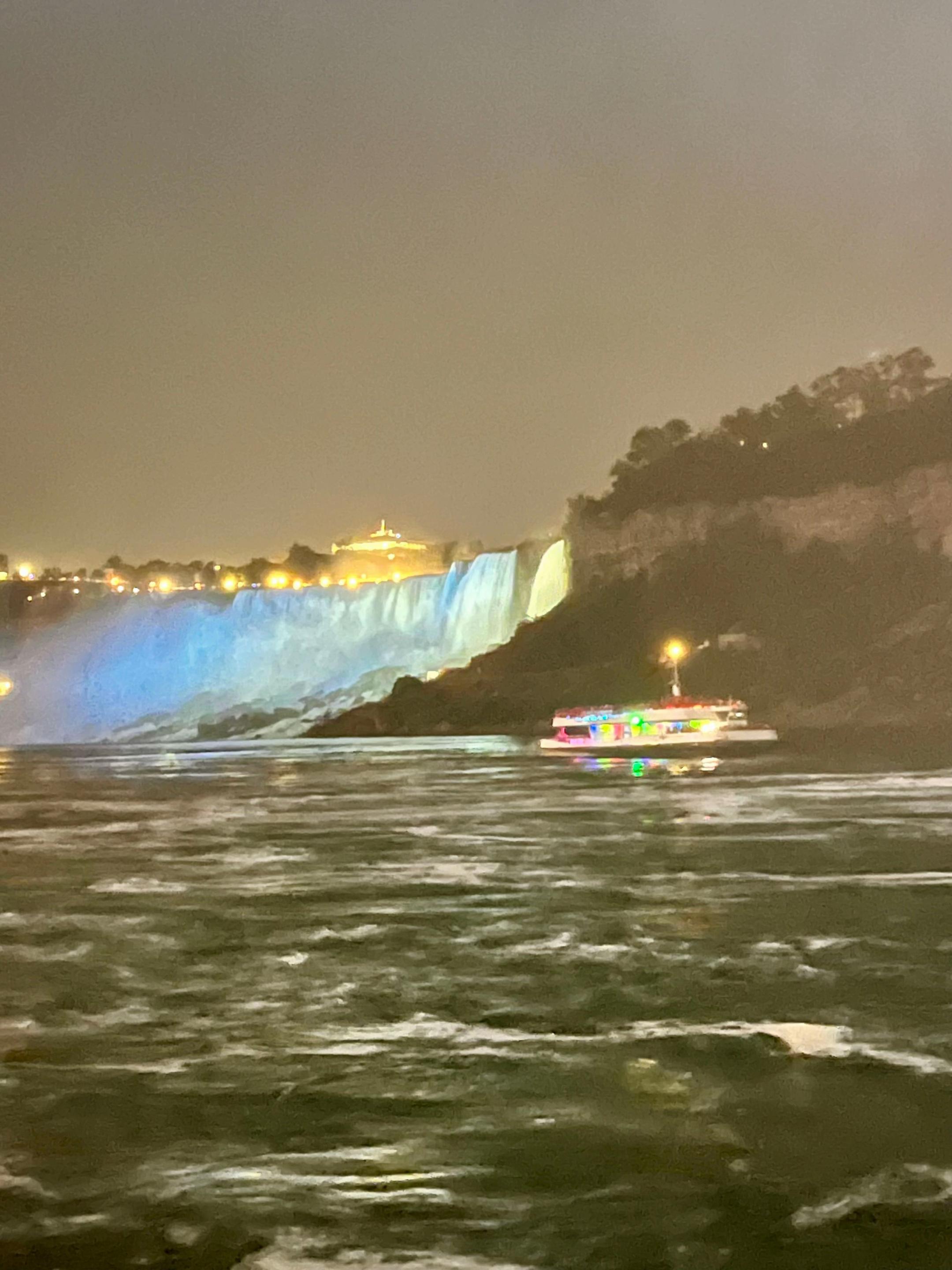 @Discover and Explore Niagara