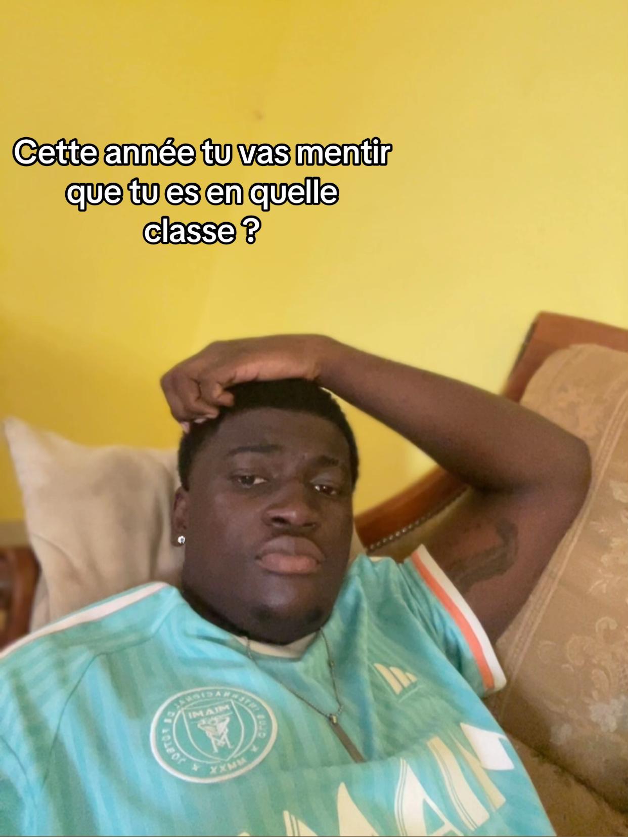@Rändÿ_lëchöcølät_dürōÿäūmē👑🍫