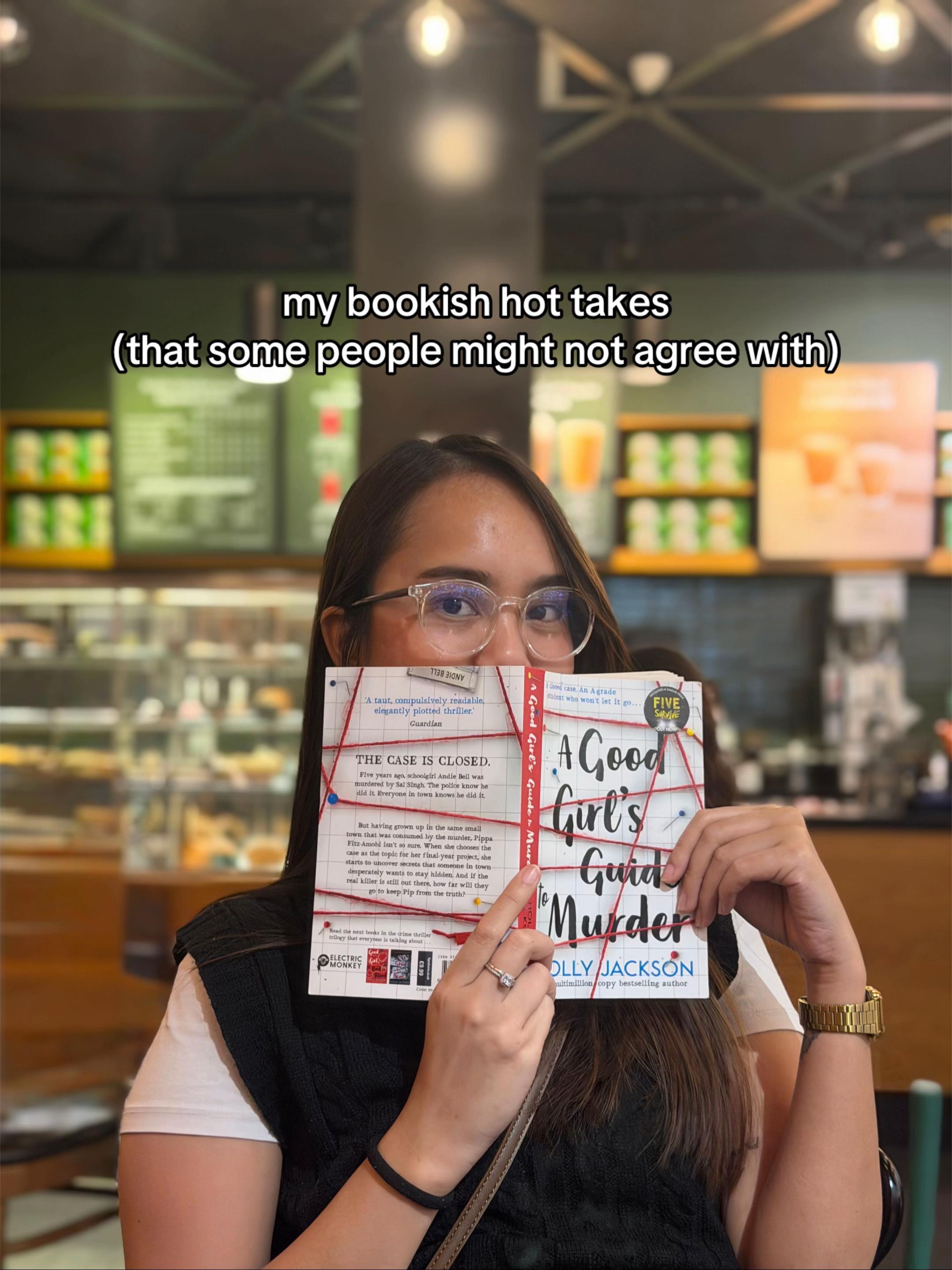 @sofiathefirst 📚