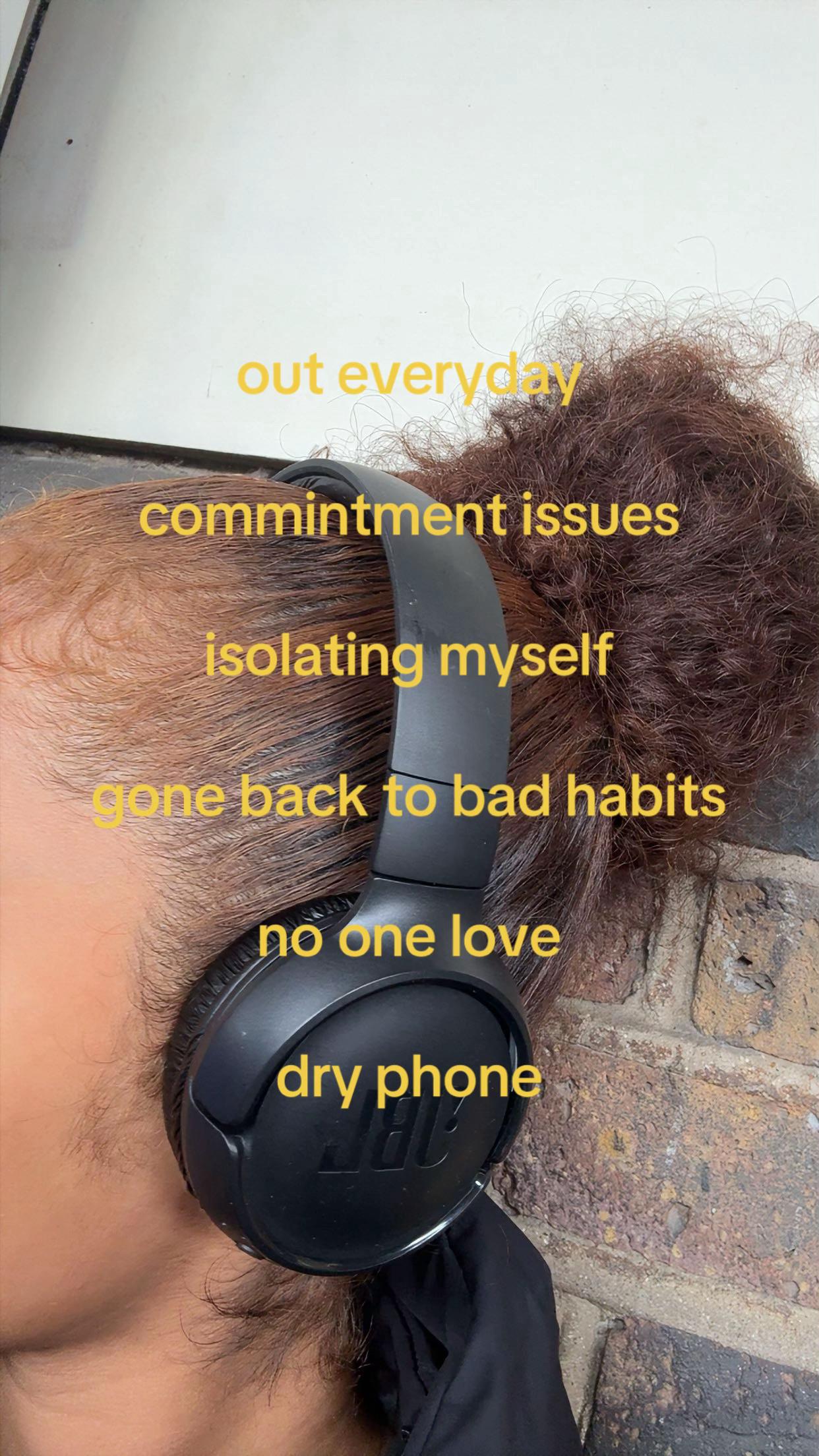 @f🦇
