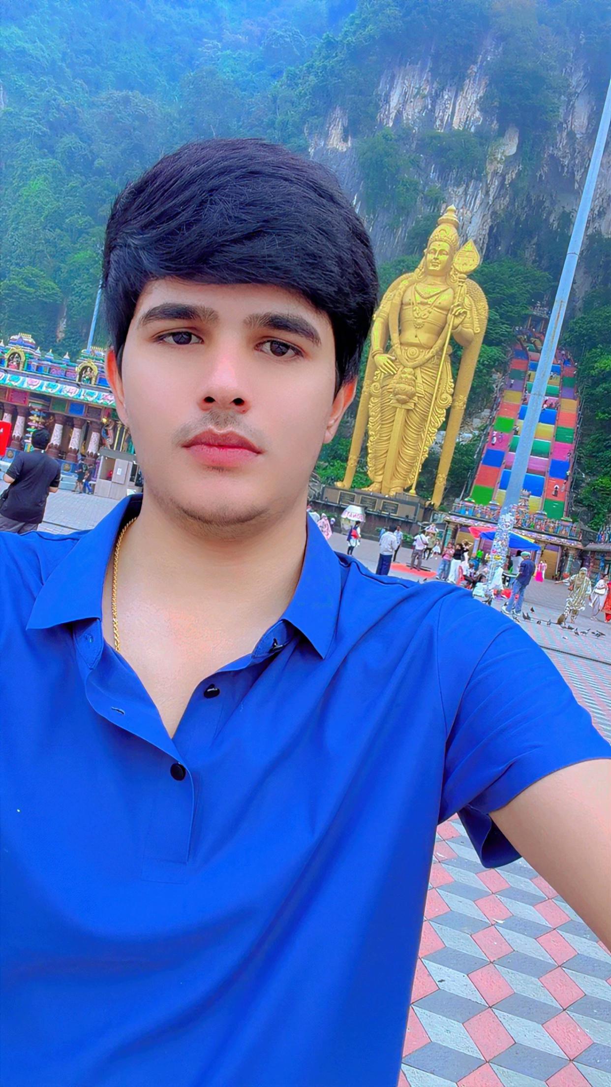 @Adnan karachi Ala Live