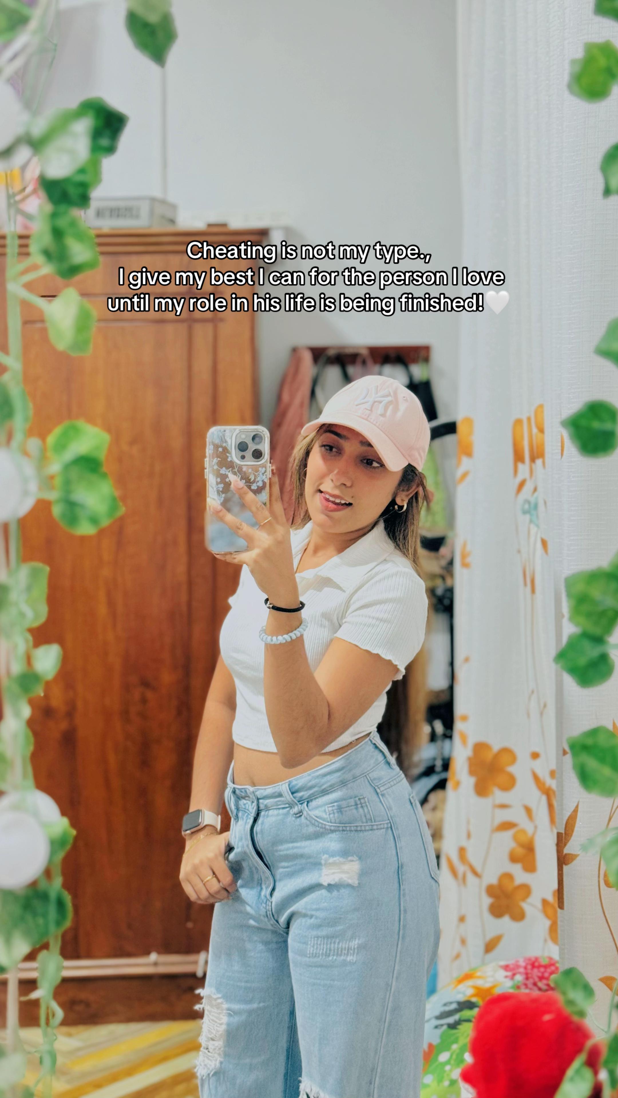 @𝐌𝐢𝐥𝐥𝐲𝐲𝐲🪬