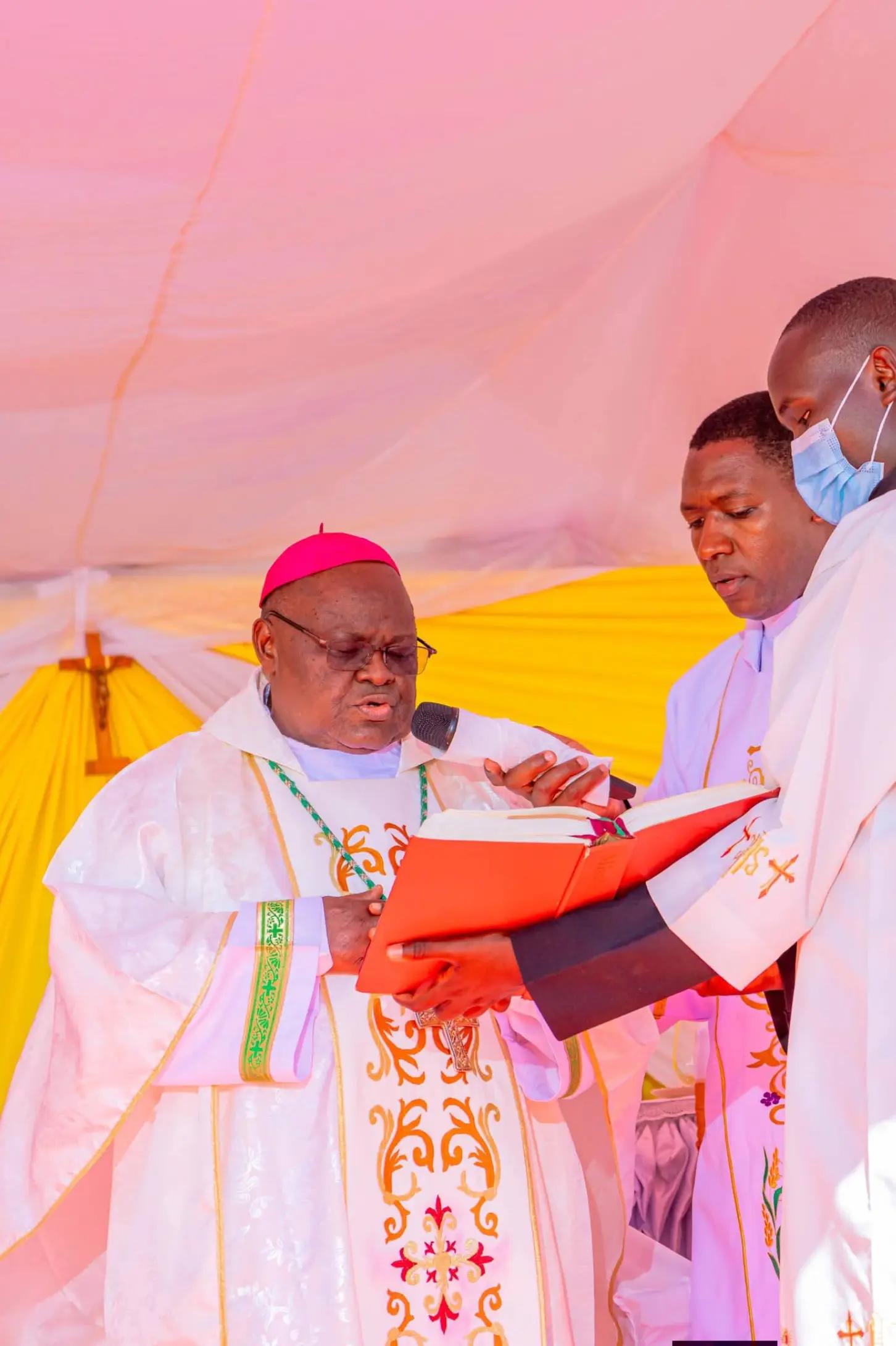 @Hon Bishop Marigwa -Kiongozi
