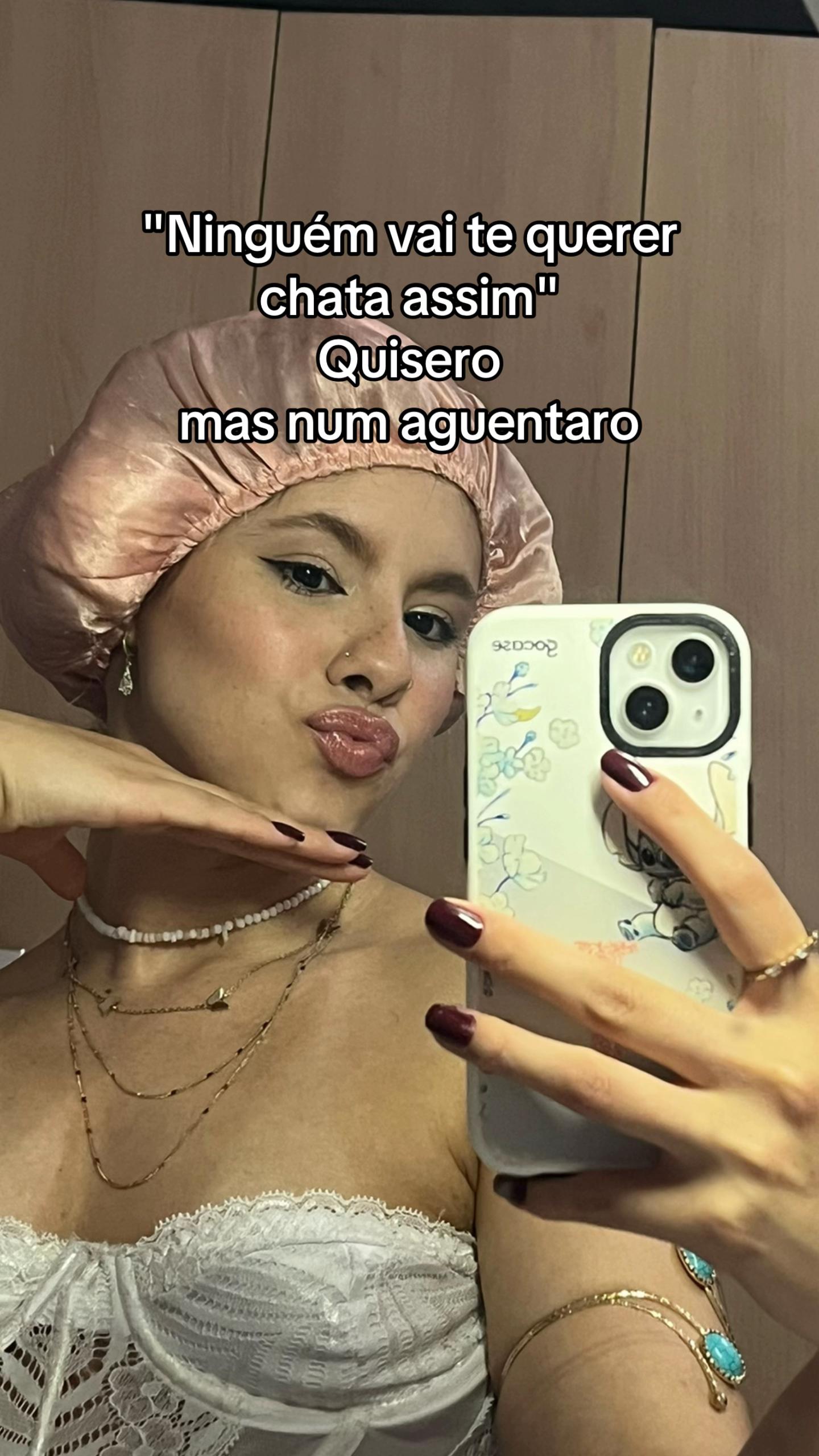 @Nicolly Moura✨
