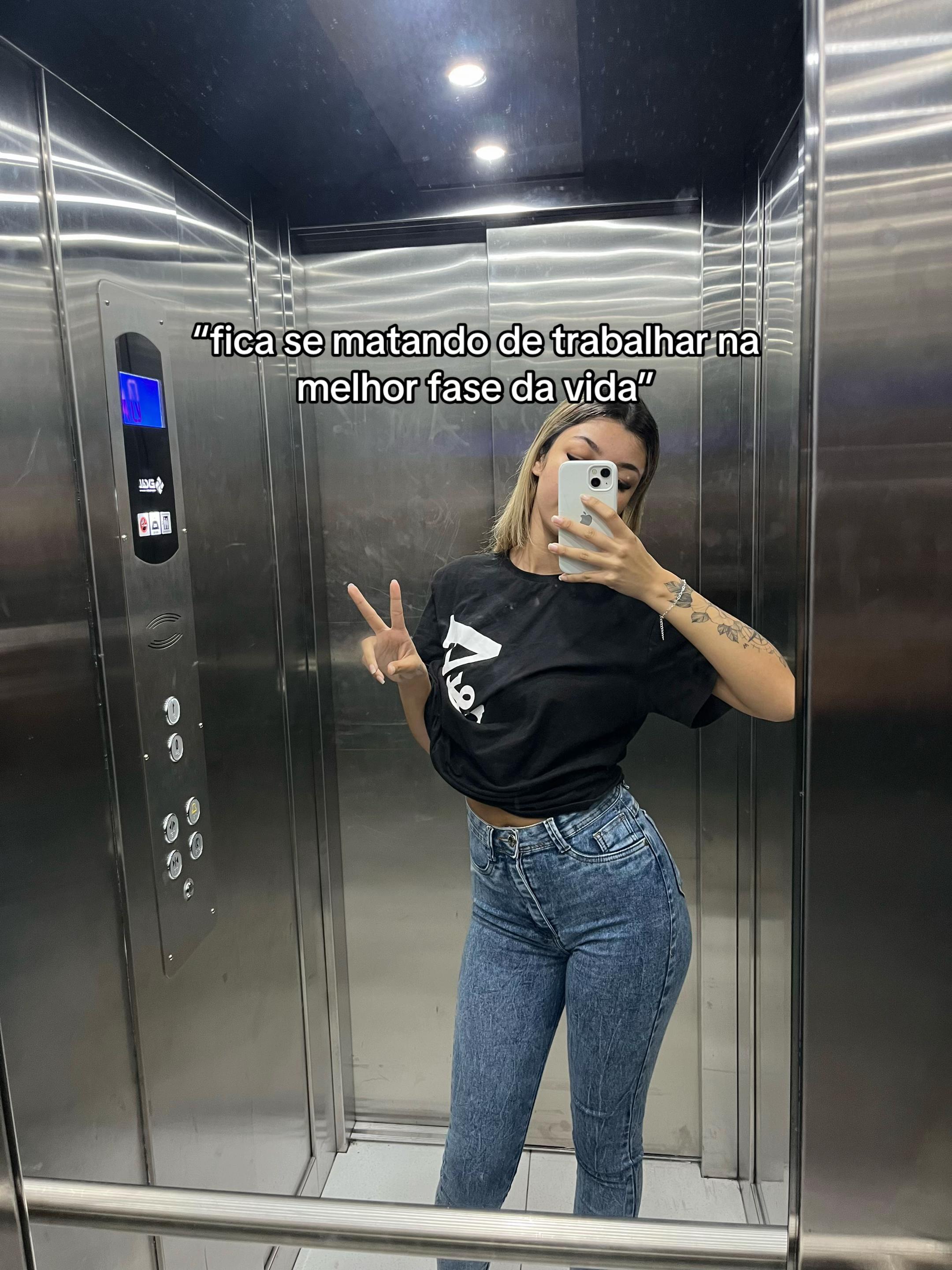 @leticia alves🎀