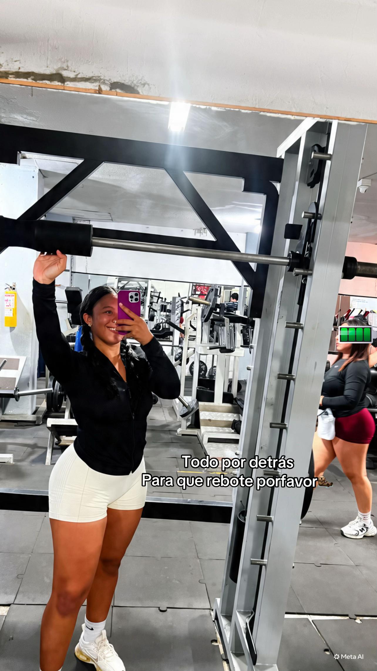 @👩🏽🦱Lau🤎