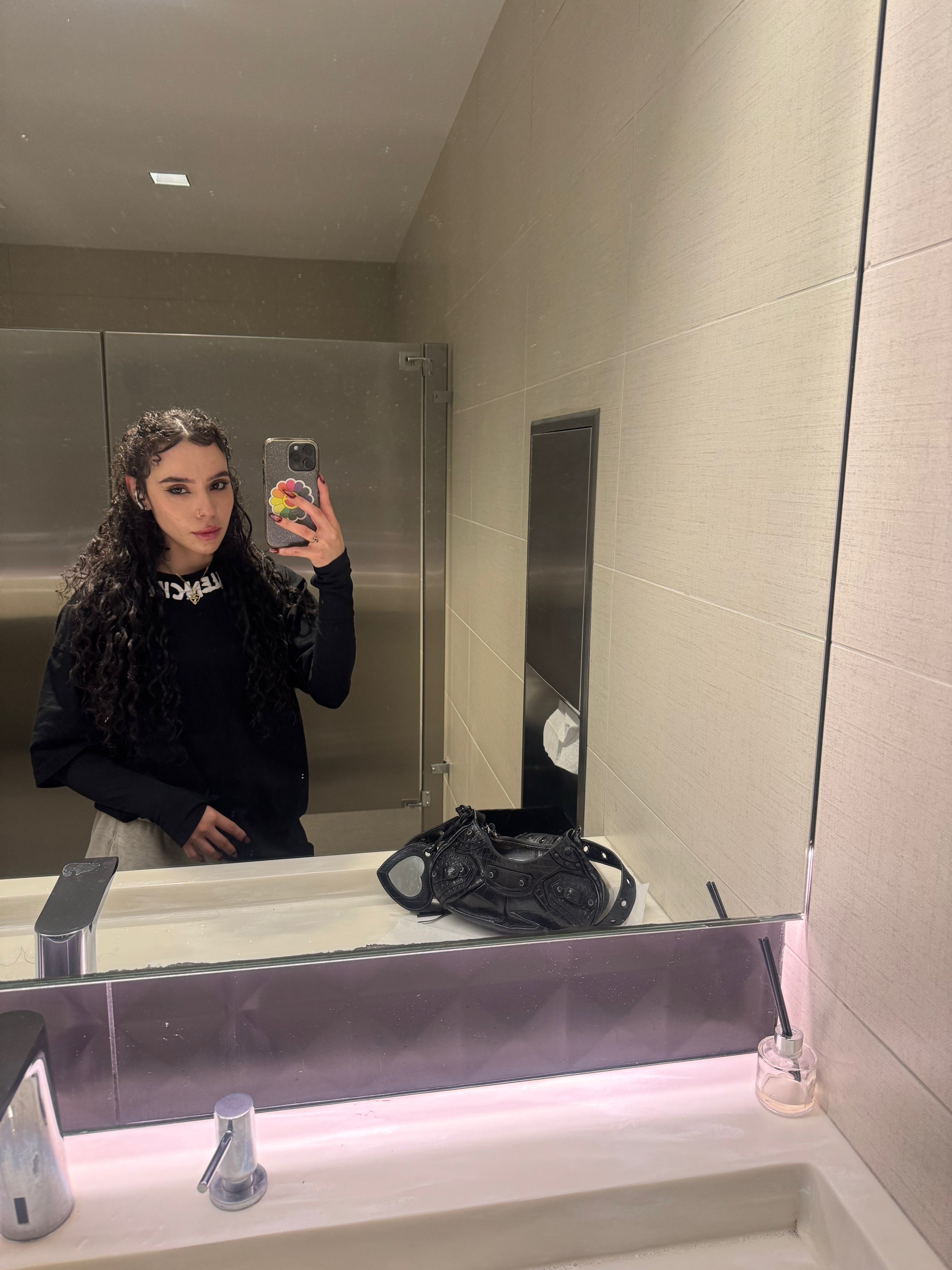 @ebelyn