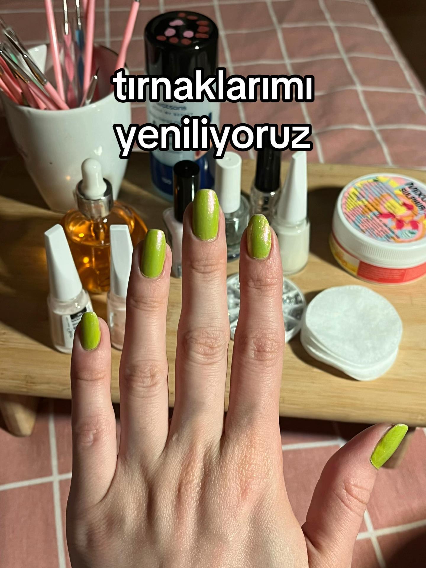 @selenika 🔮