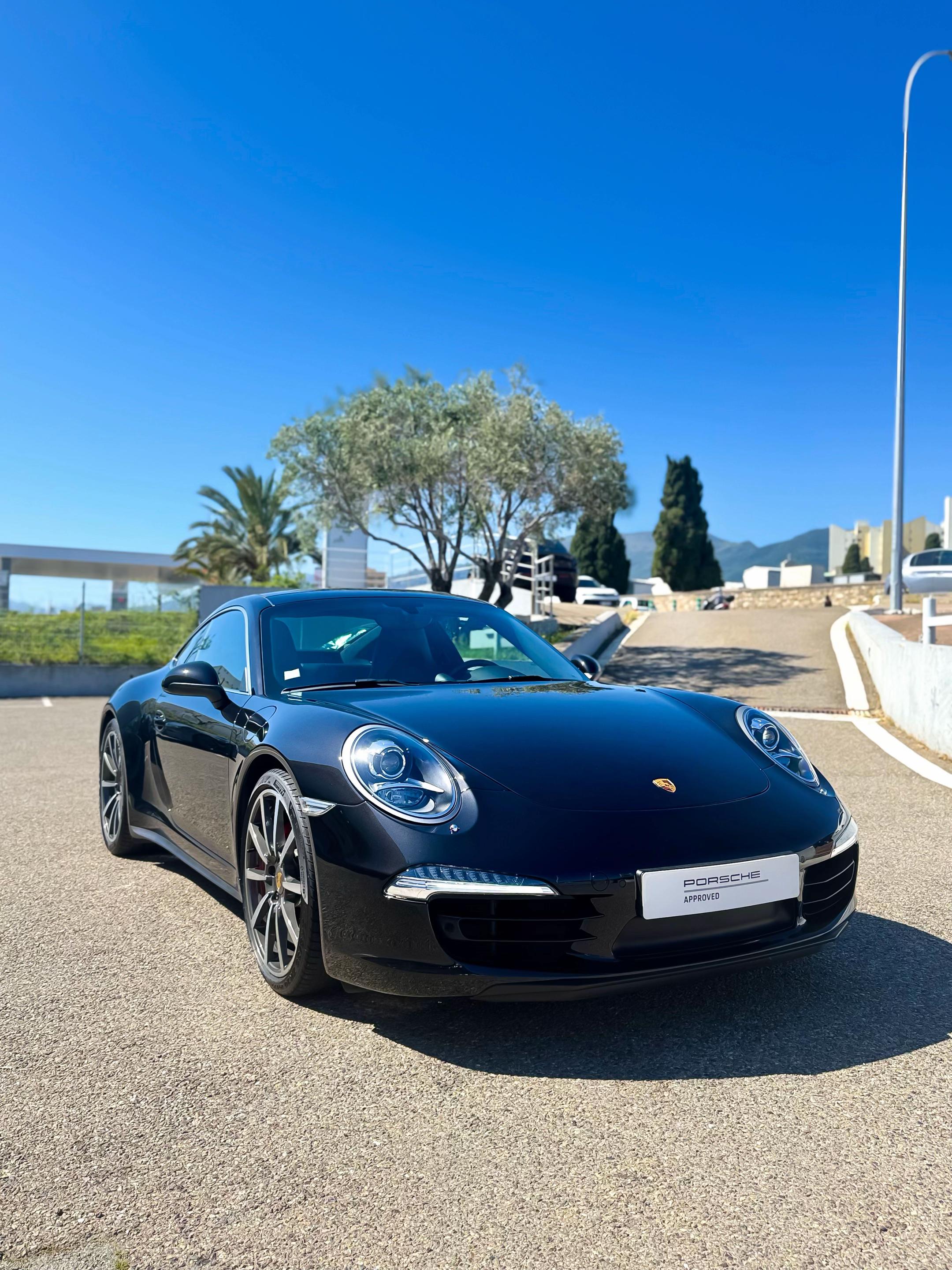 @Centre Porsche Bastia