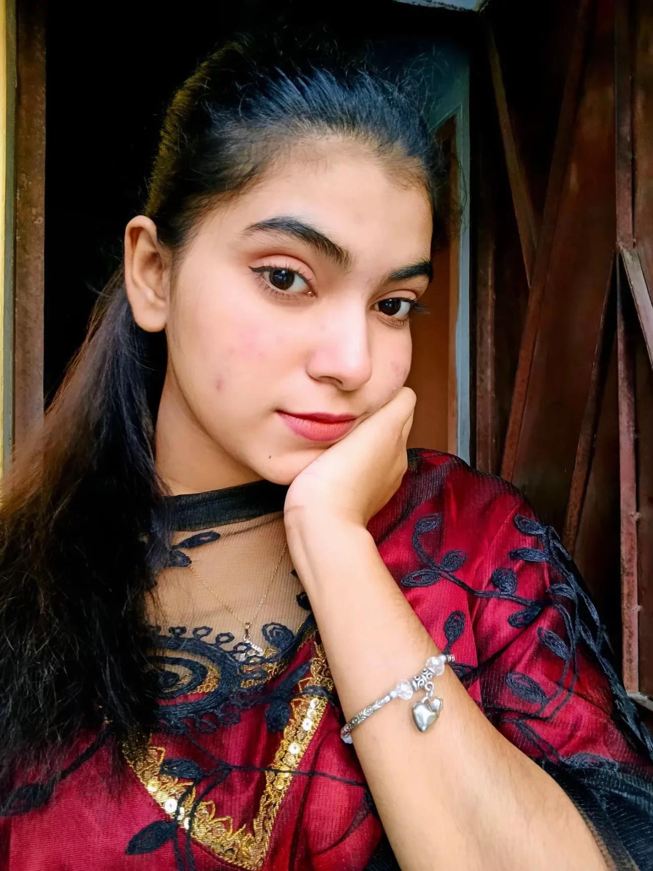 @Esha Muskaan