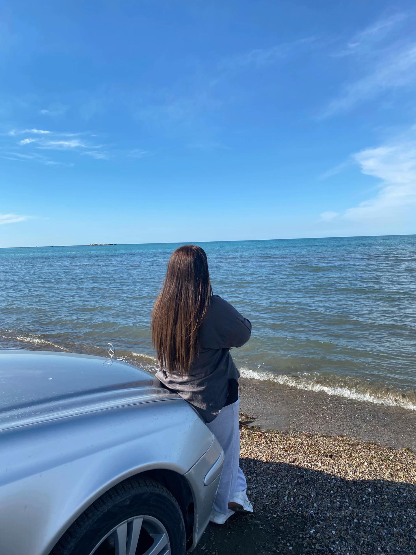 @Fəqiş💗