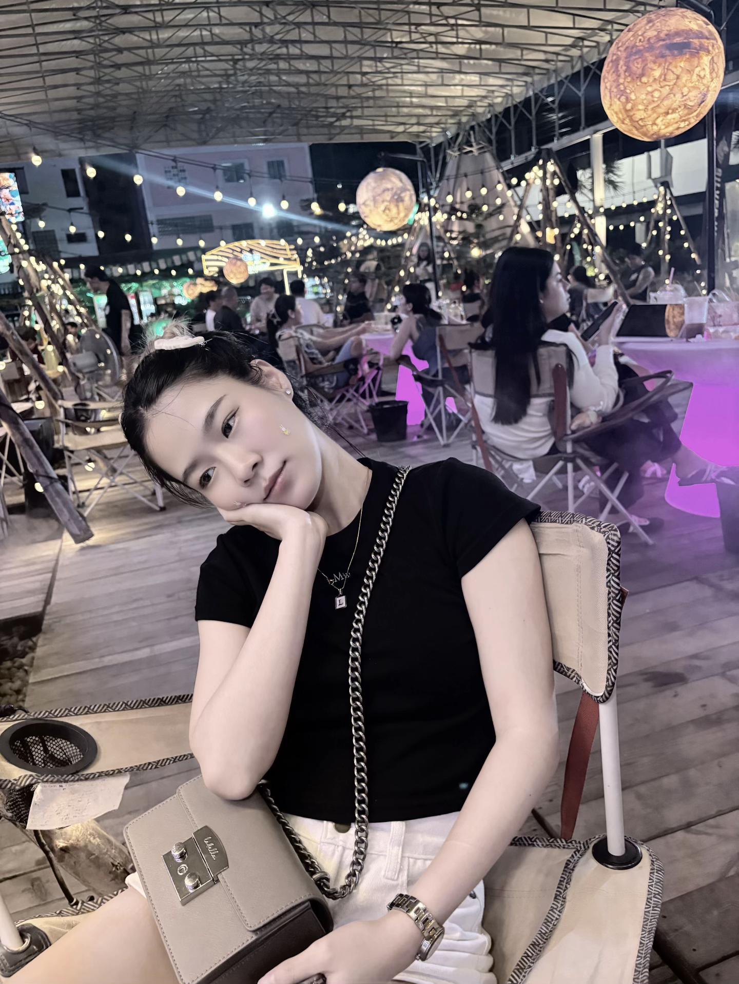 @แอลลี่ยู♡