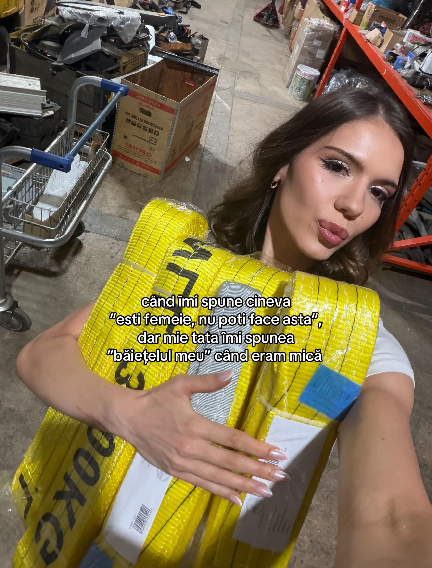 @pisicutasecretamiau