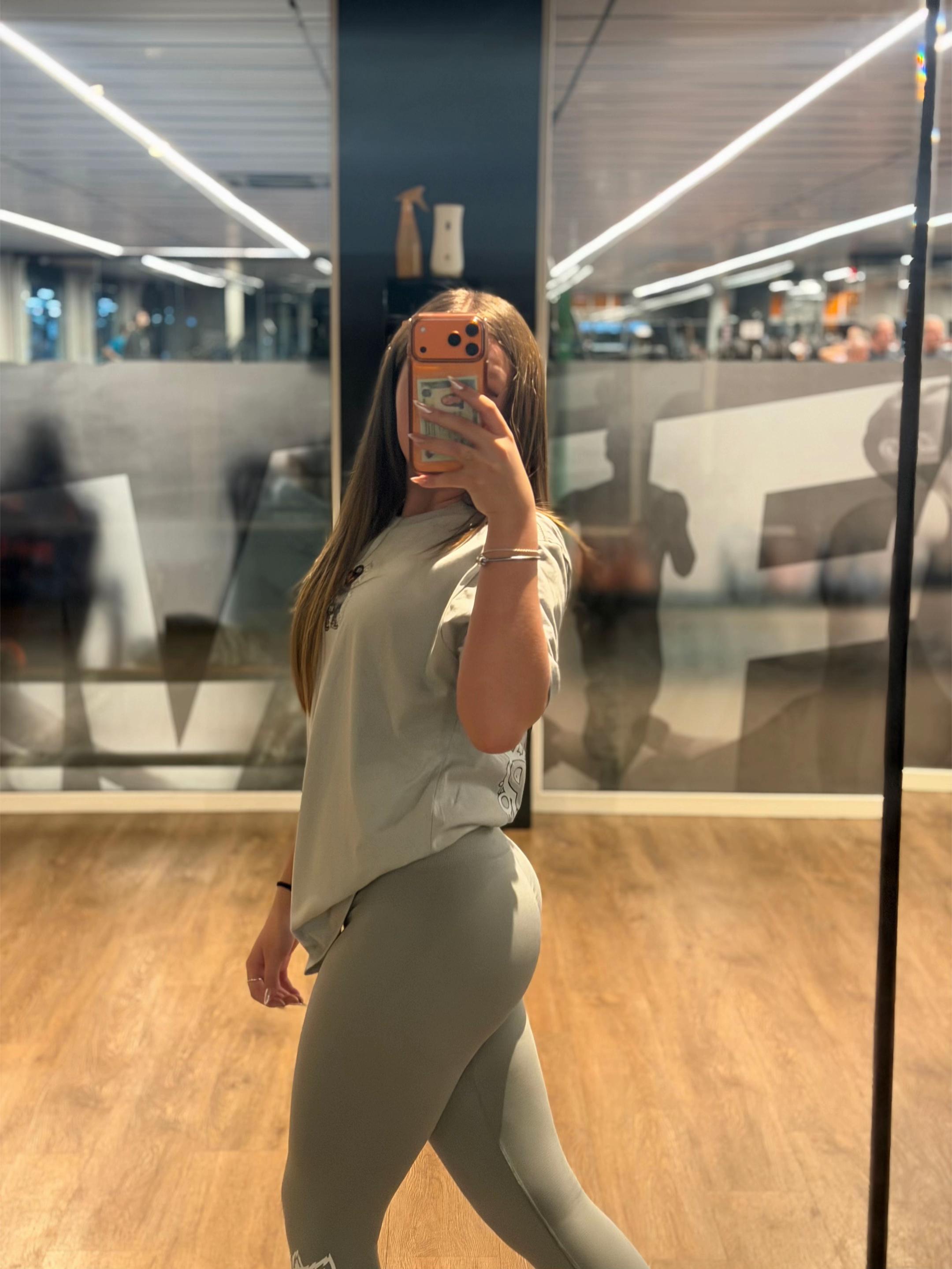 @anamelkaalmeida