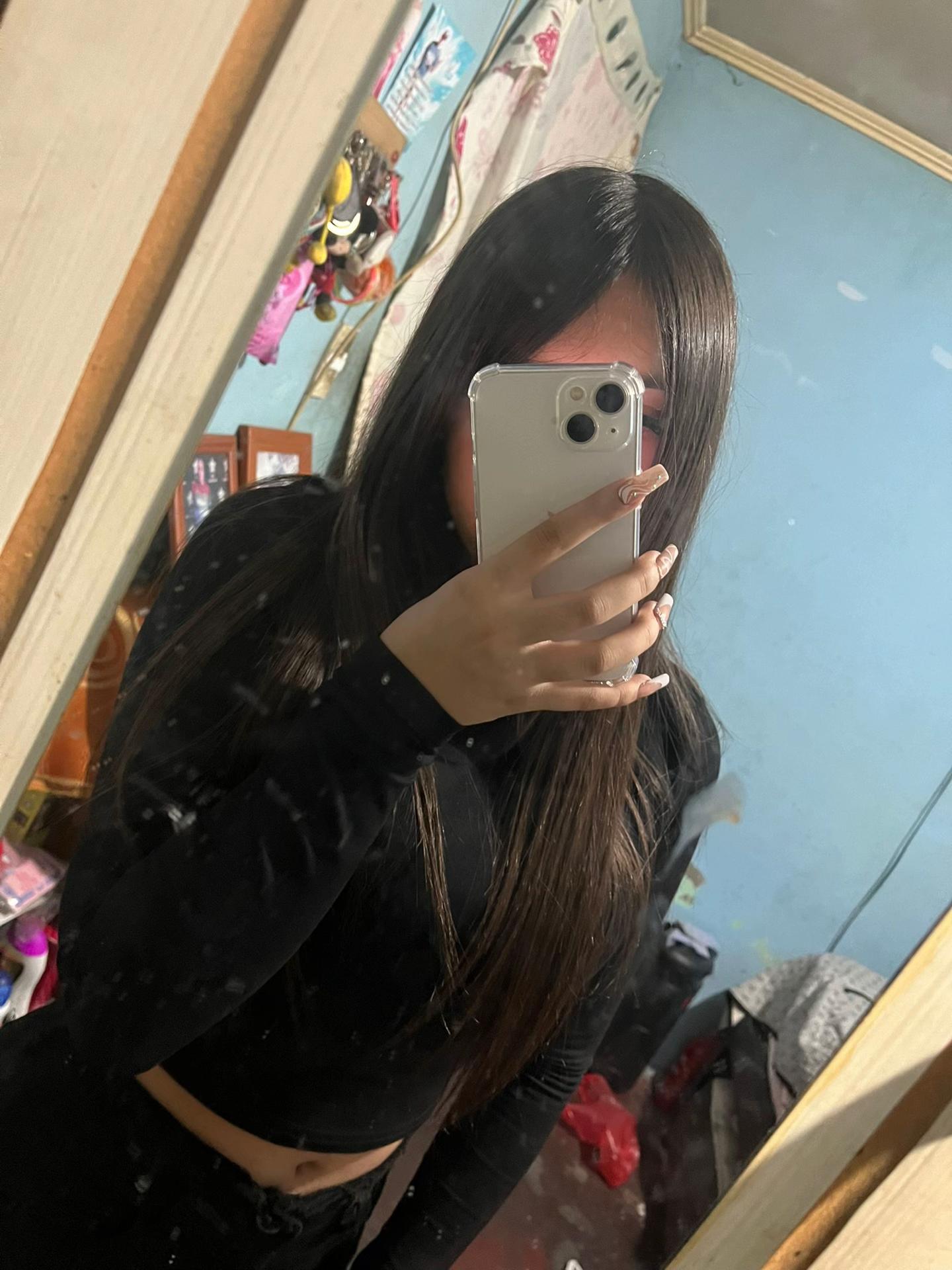 @deyaaniira_