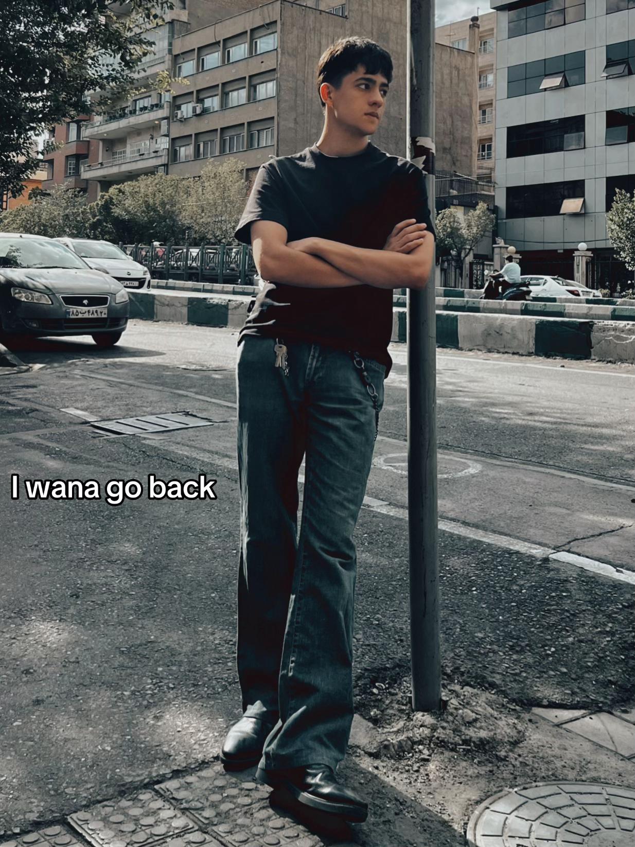 @R〽️