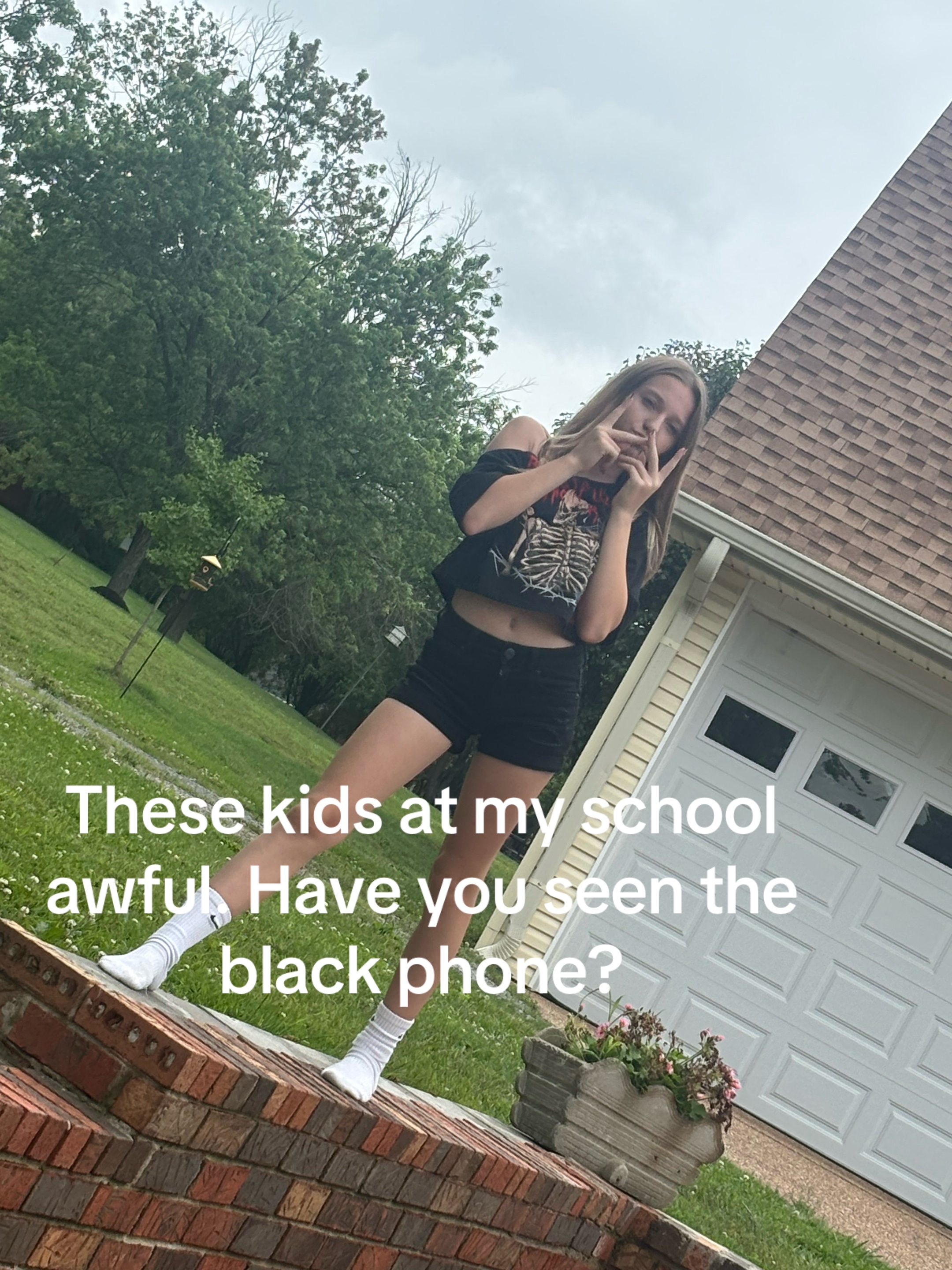 @Your fav girl