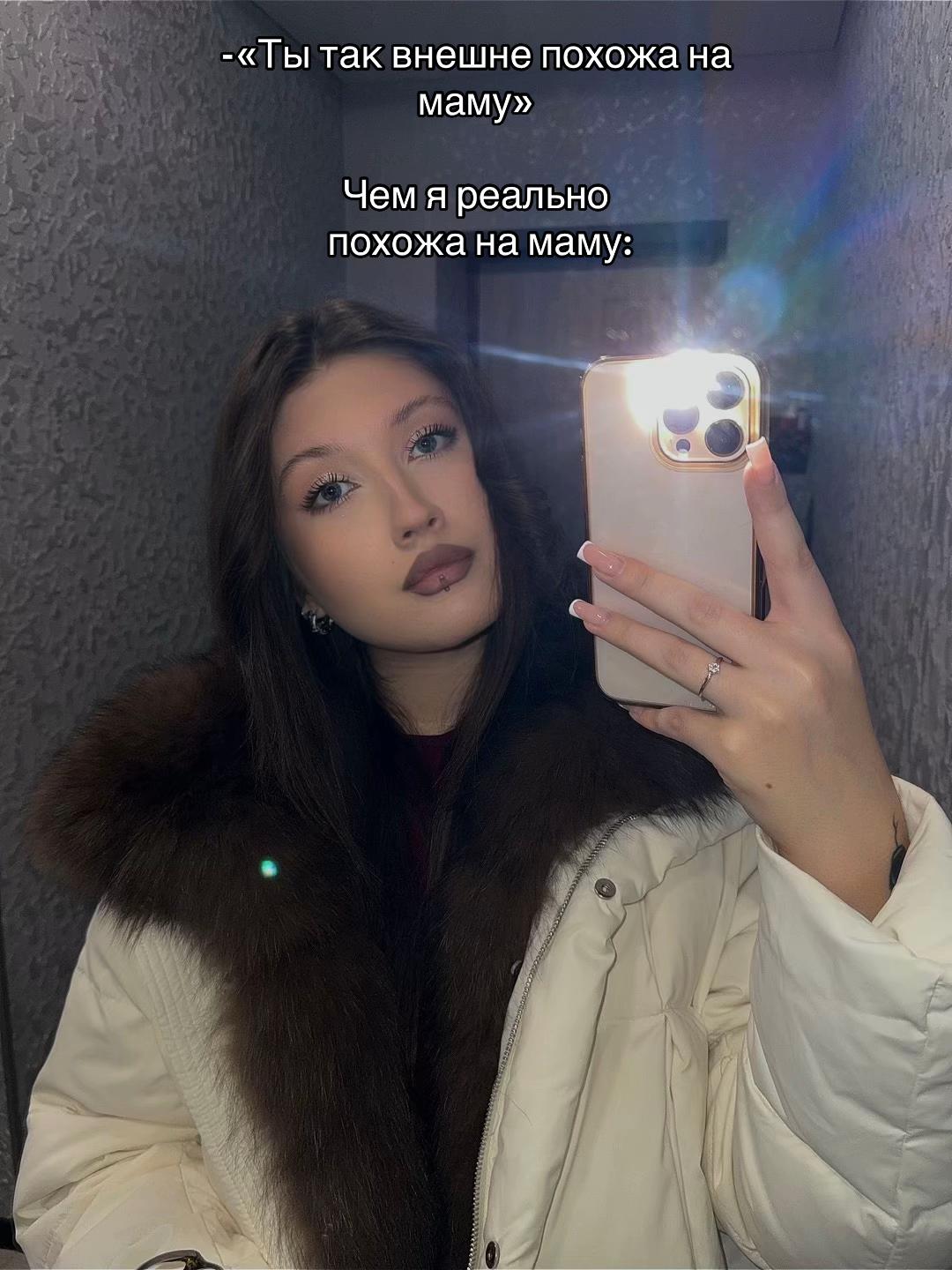 @ℰ