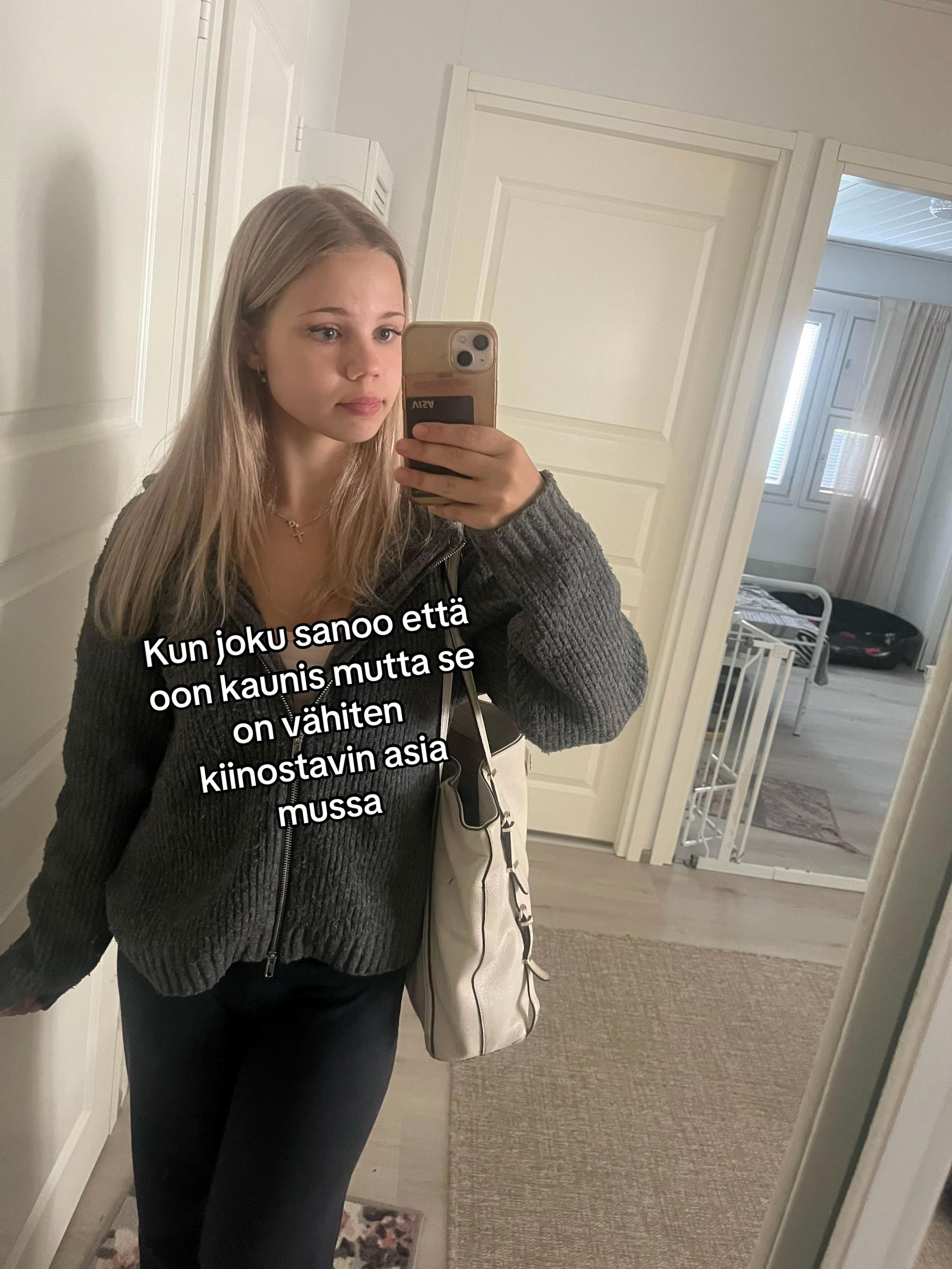 @Ronja.ee