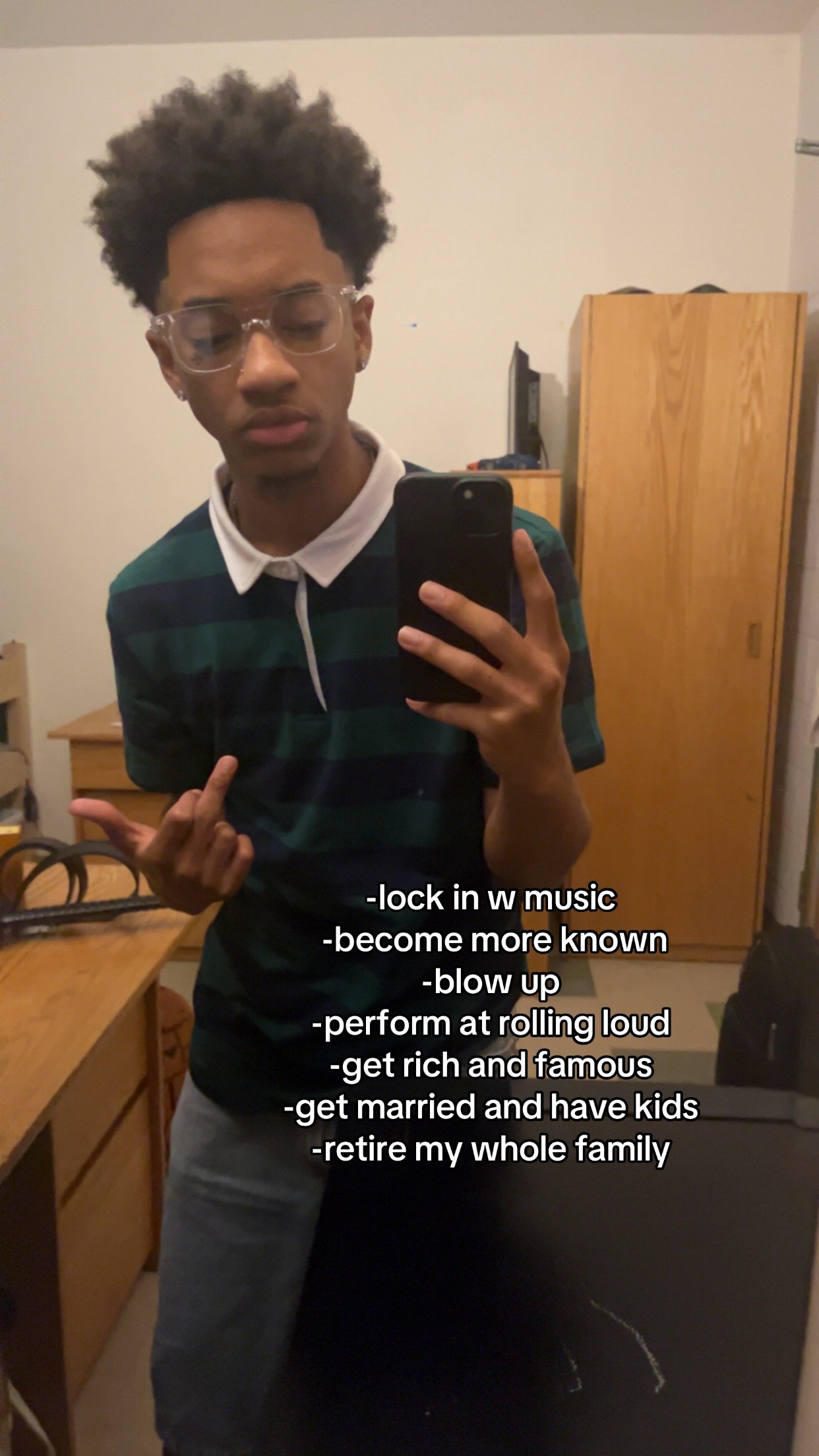 @⚜️