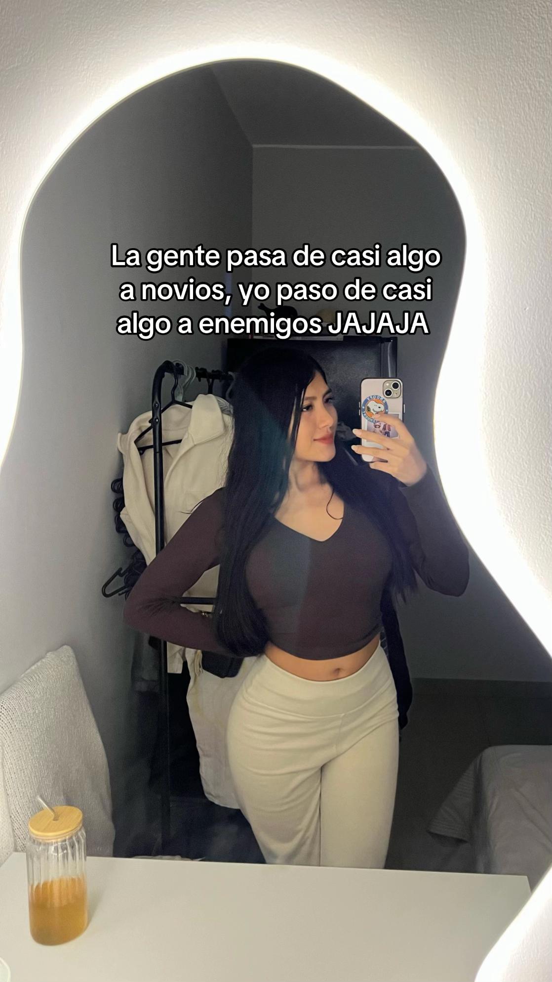 @Adri 🧜🏼&zwj;♀️