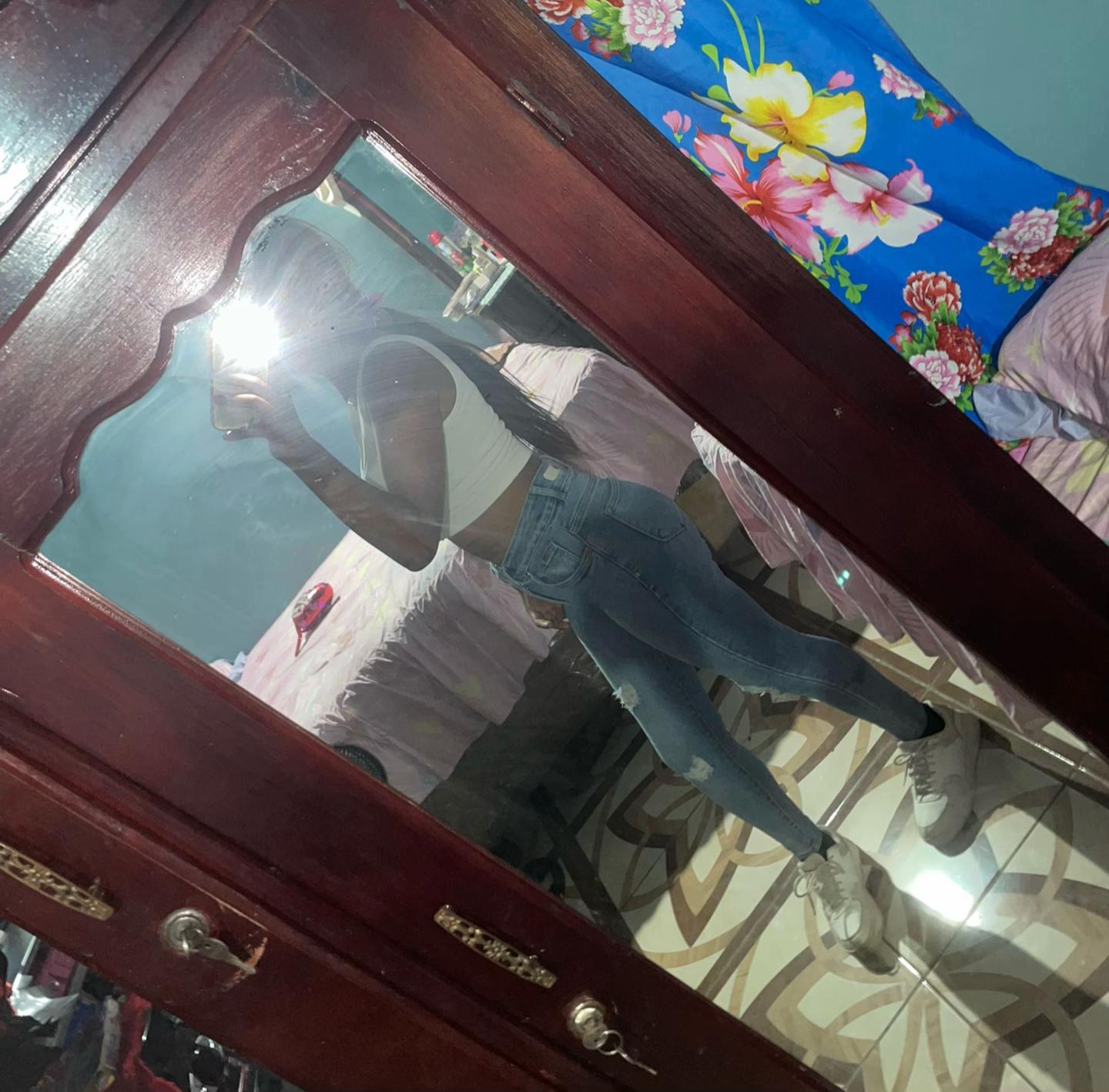 @🎀☆⇝𝓔𝓶𝓮𝓵𝔂⇜☆🎀