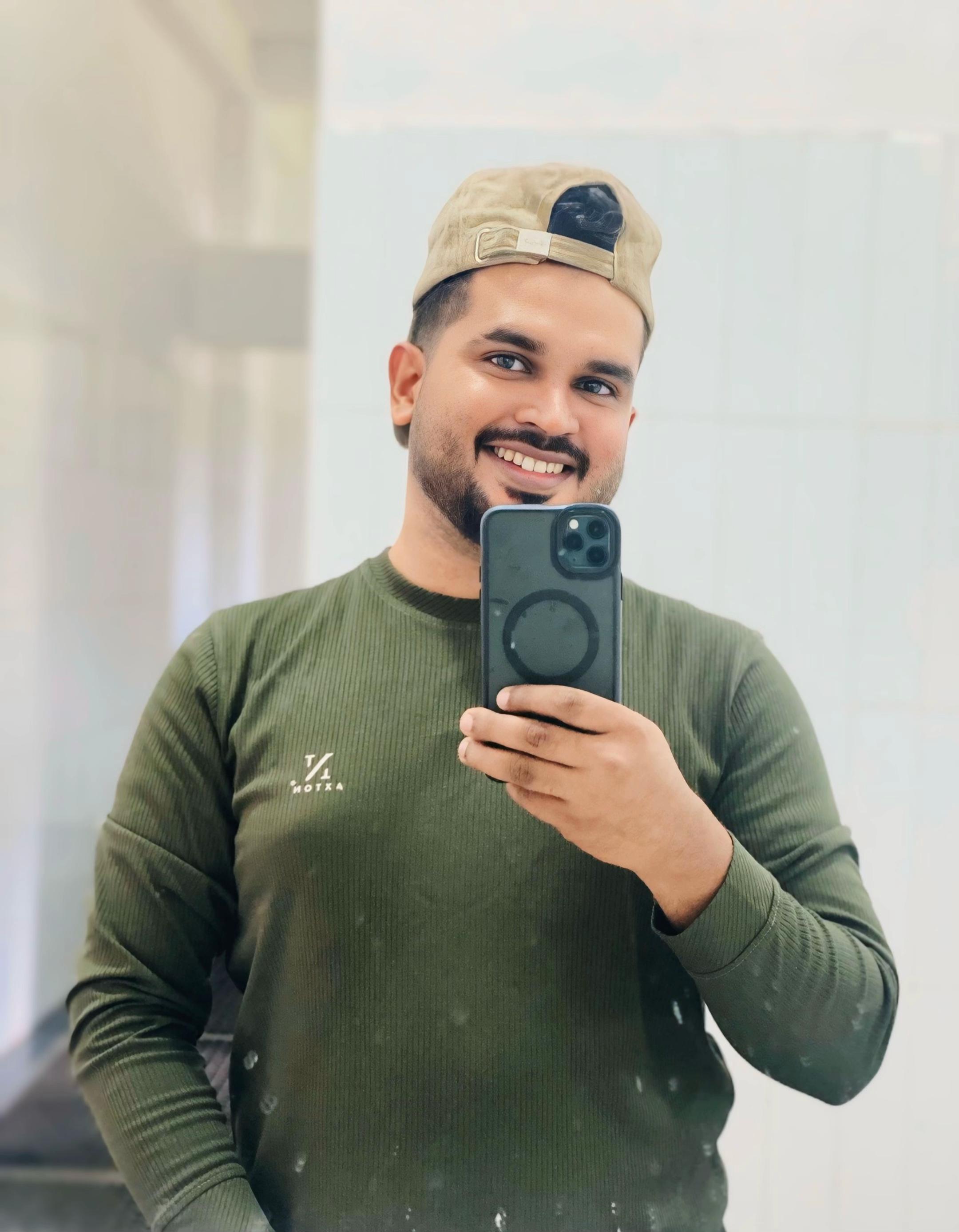 @🤘Isuru De Silva 🤘