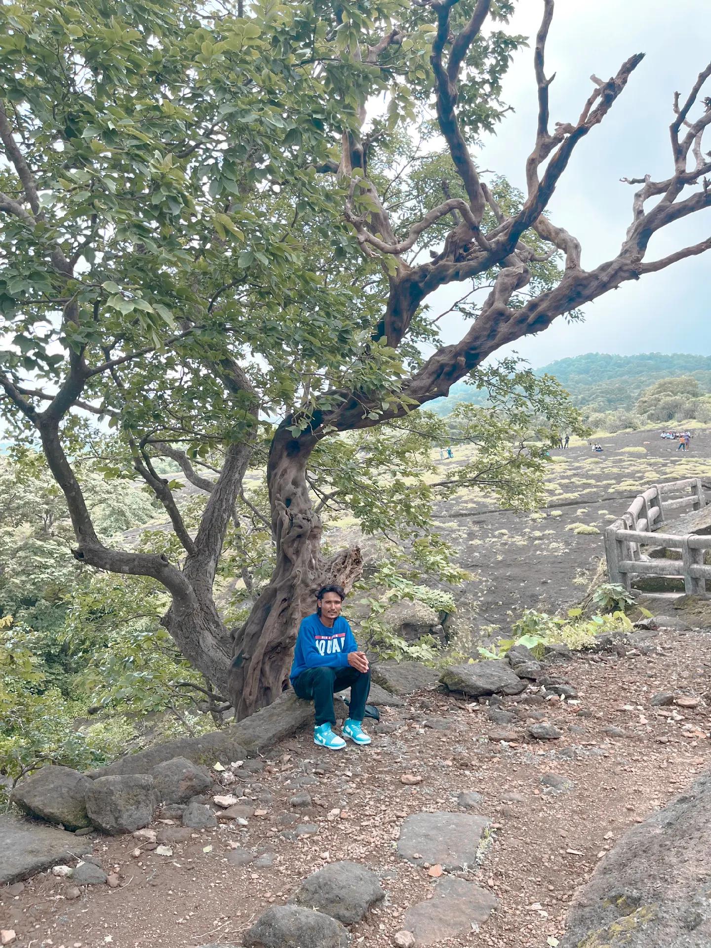 @️RoHiT 🧿💗