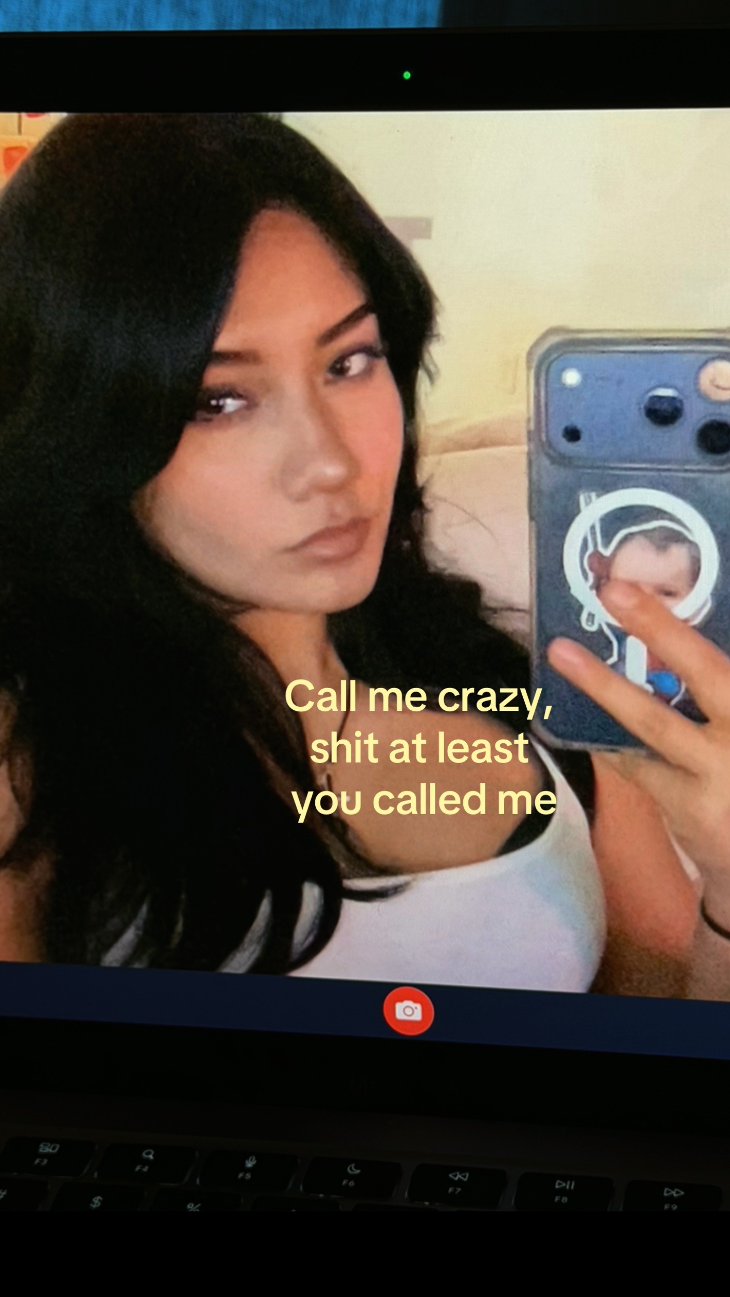 @Dezii