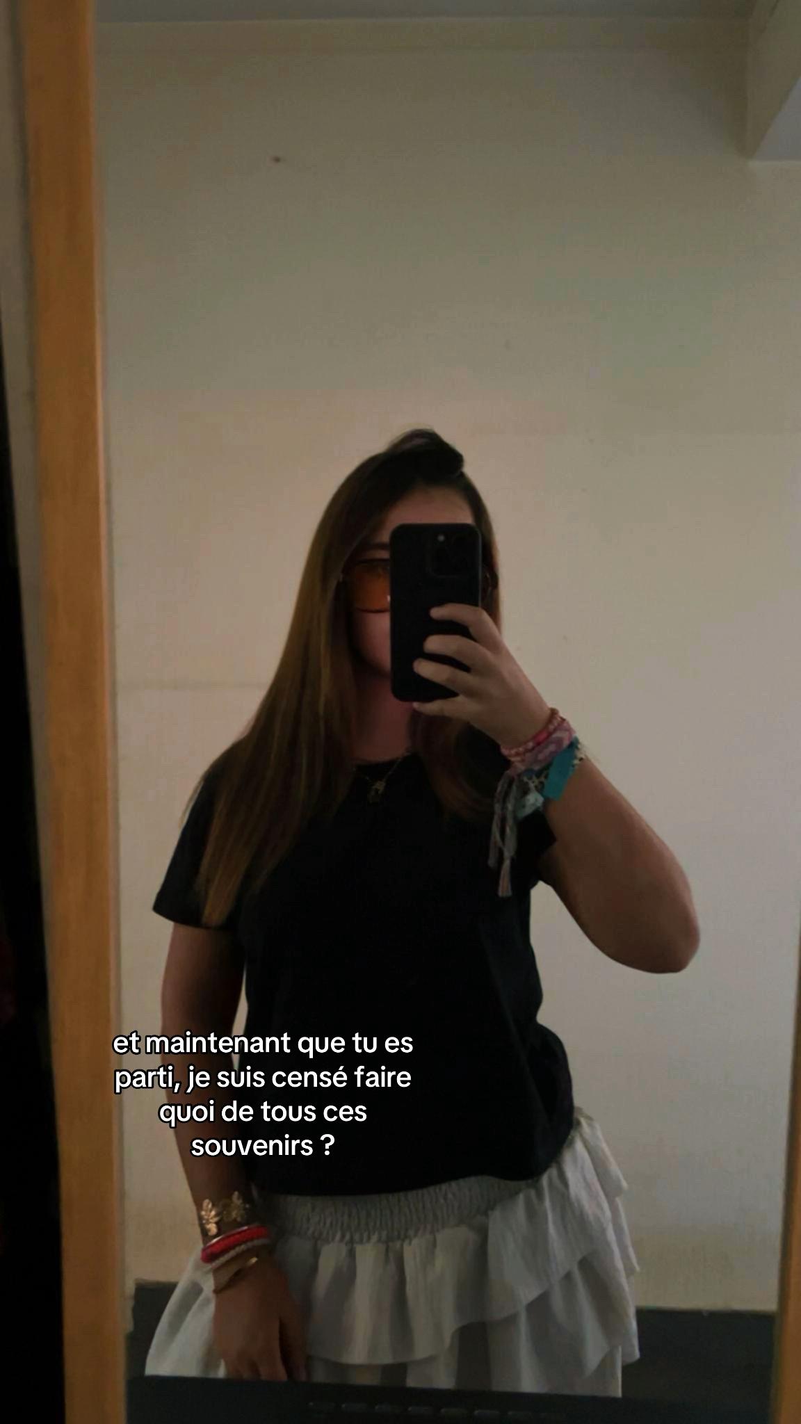 @lilou248480