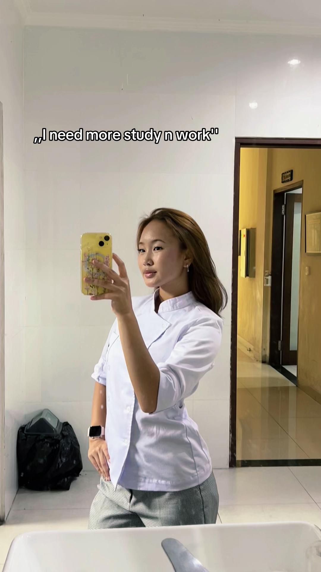 @lanareef__