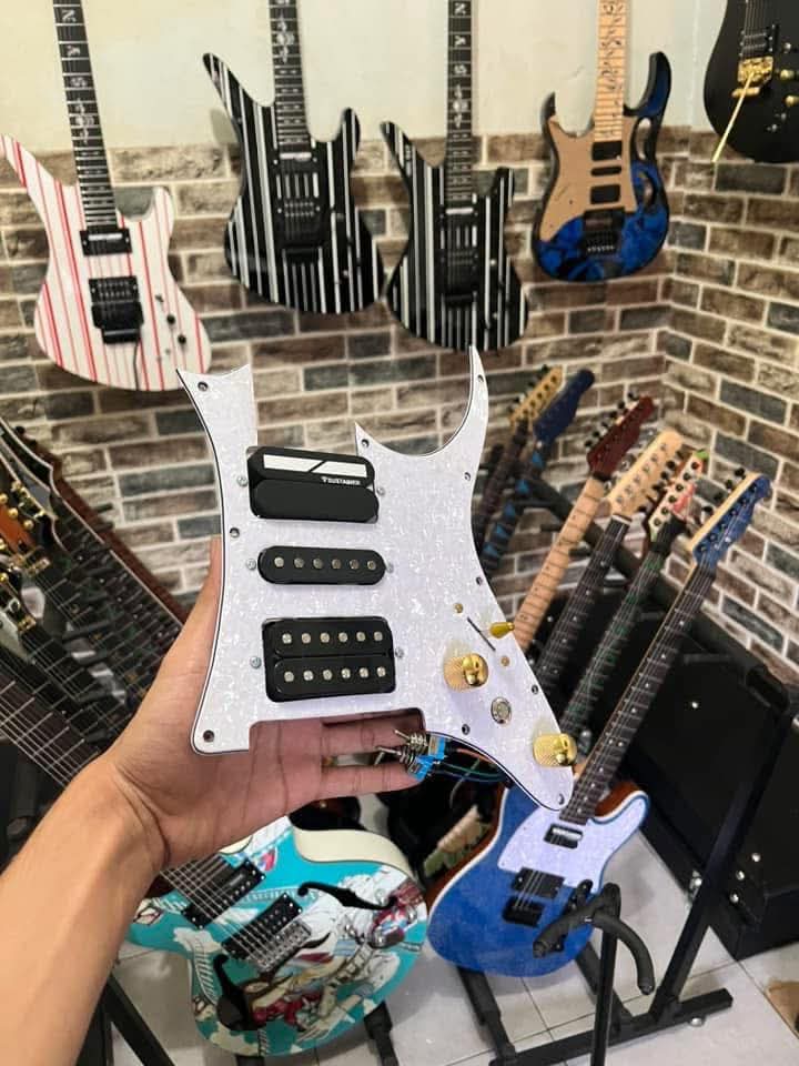 @AUP VEYZ SUSTAINER